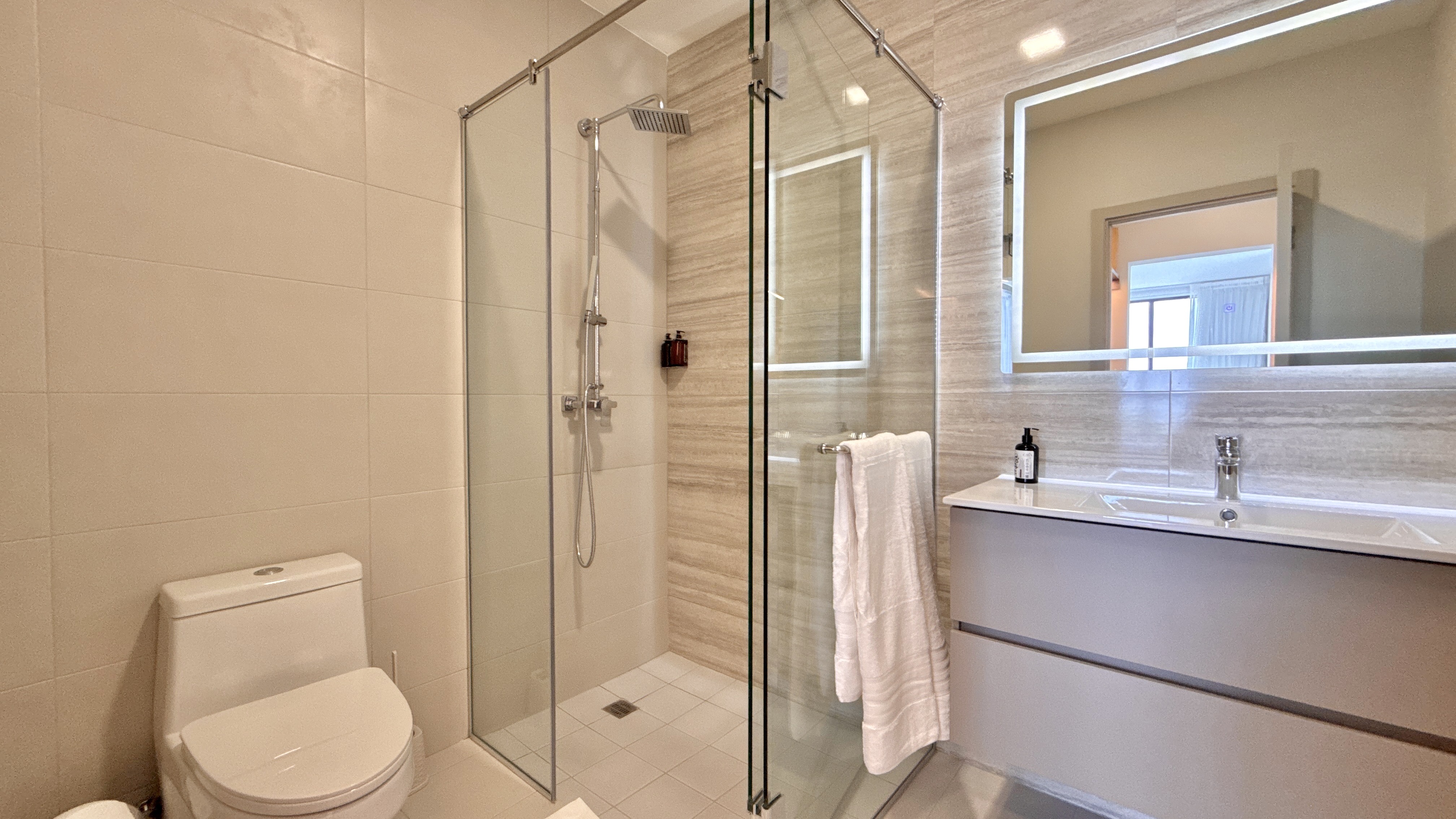 Alquiler amoblado en Costa del Este