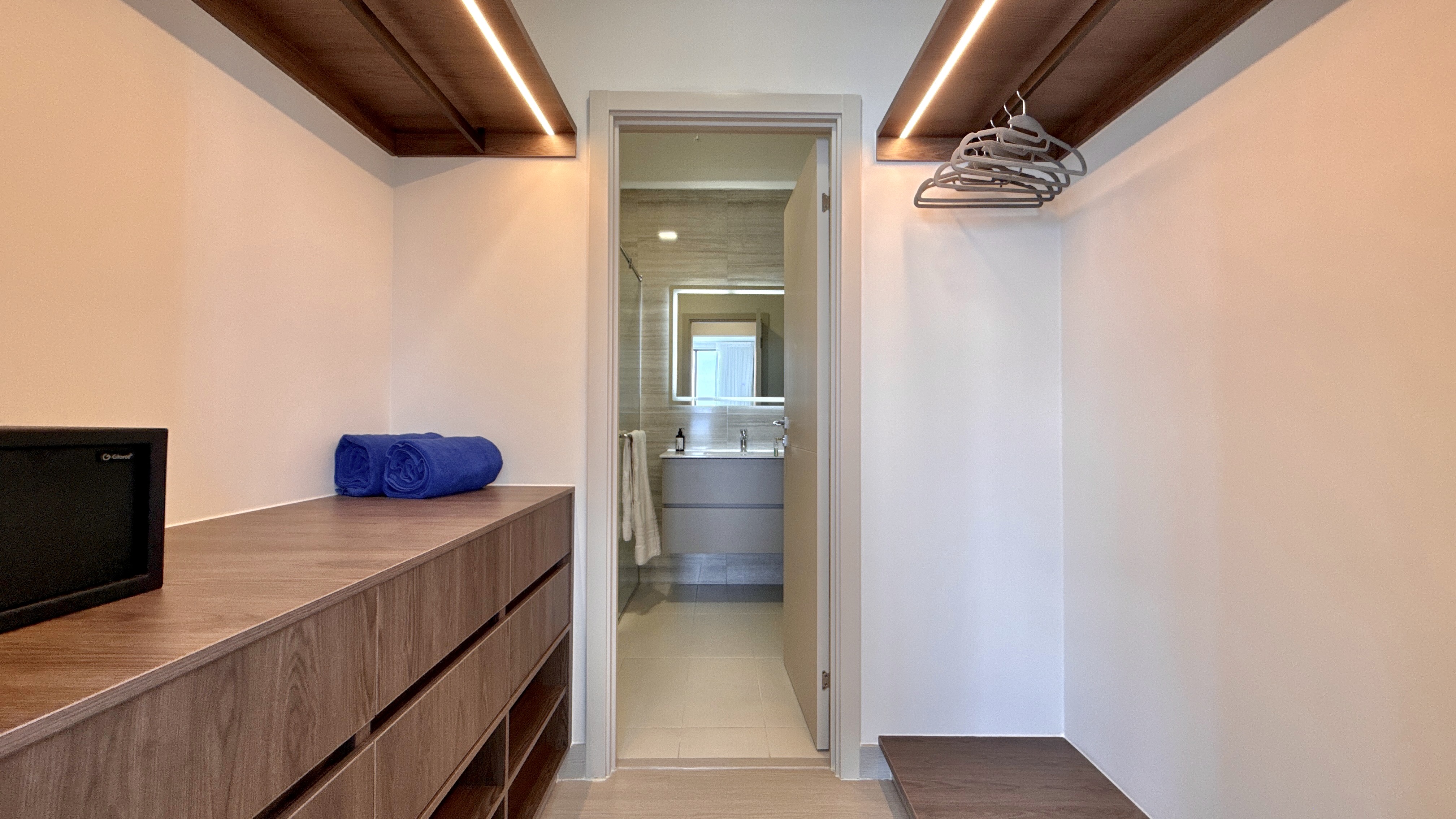 Alquiler amoblado en Costa del Este