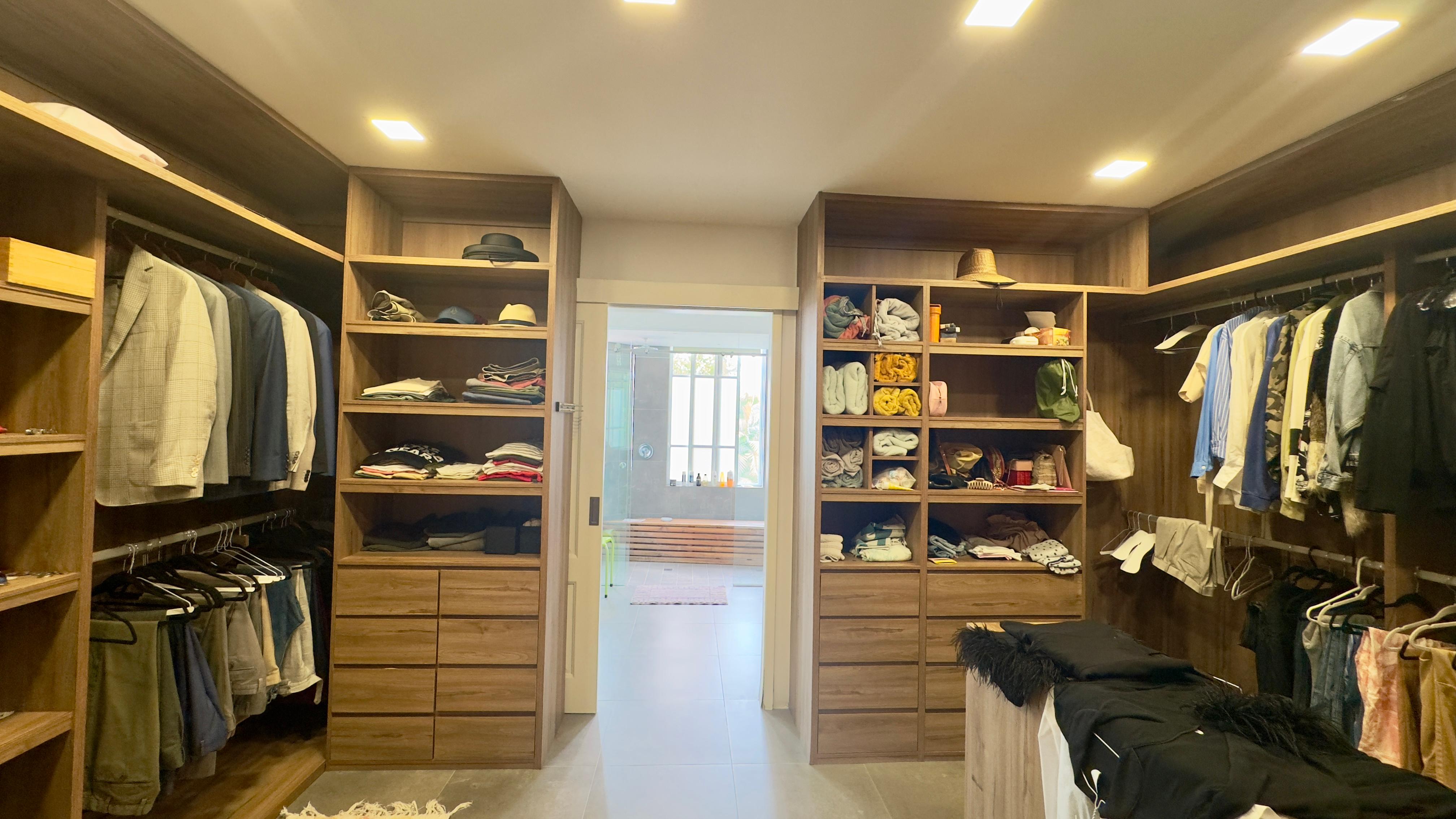 Se vende casa con 4 recamaras en Costa del Este
