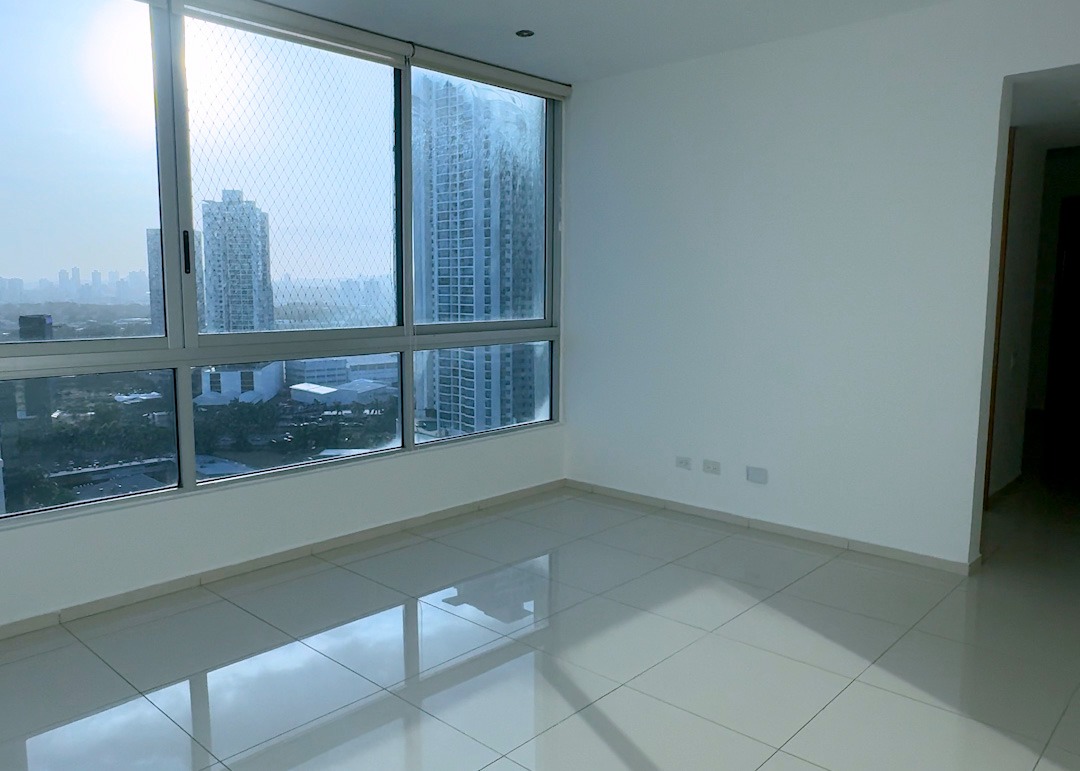 Se vende apartamento vista al mar en Costa del Este