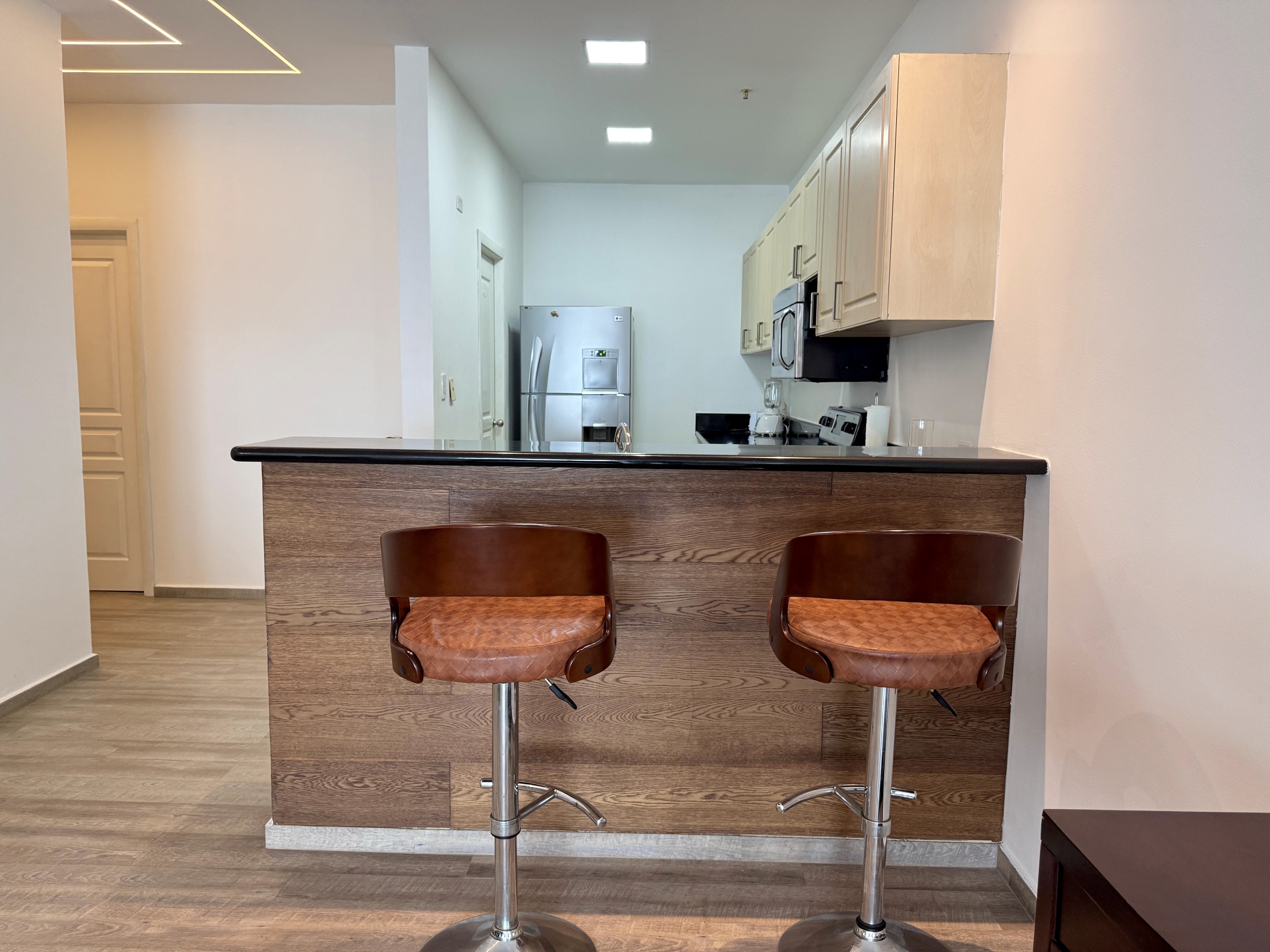 Alquiler apartamento amueblado en Avenida Balboa