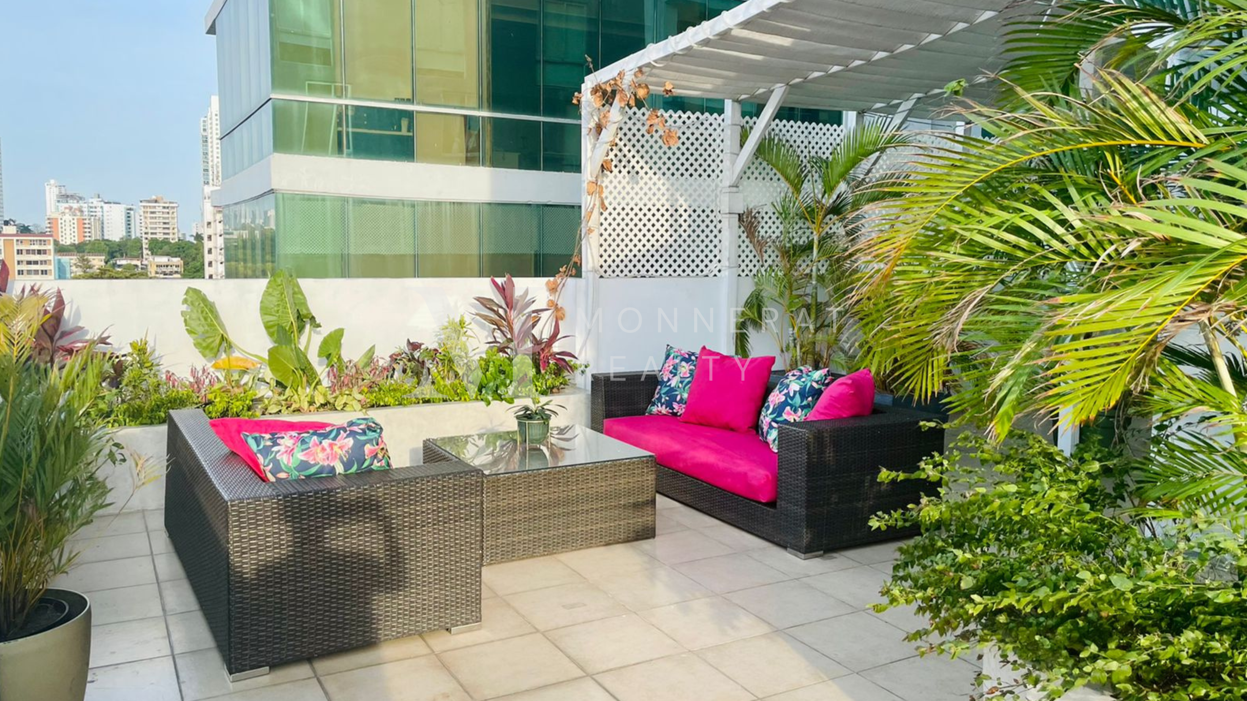 Se vende apartamento remodelado en San Francisco, PH Window tower