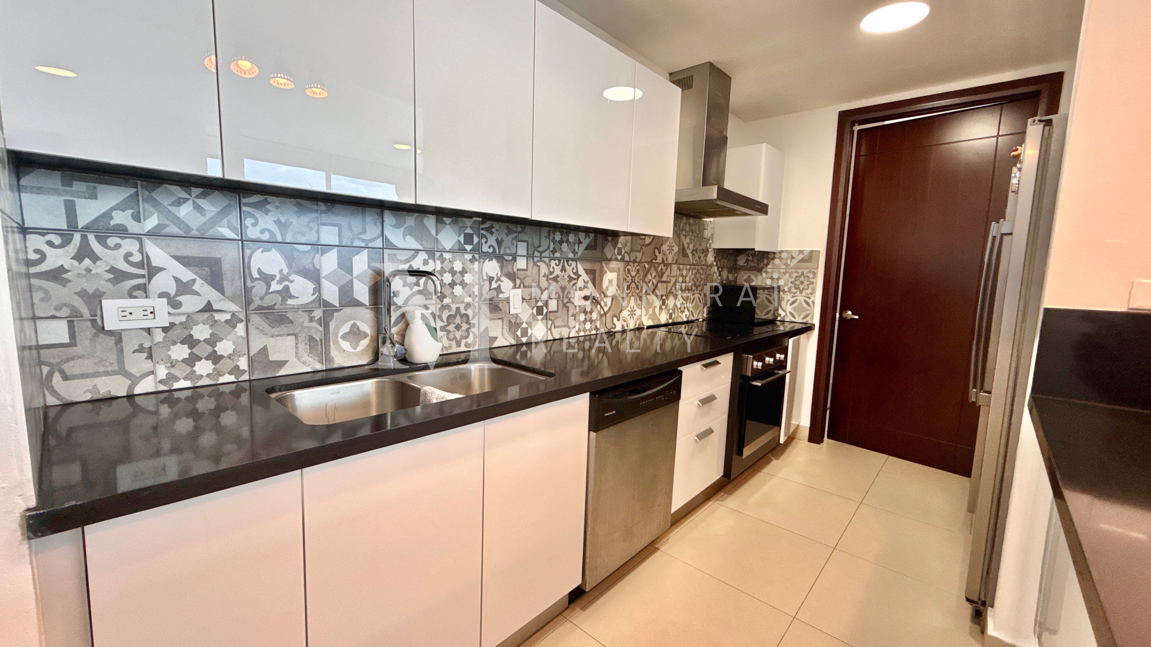 Alquiler apartamento amueblado en Punta Pacífica