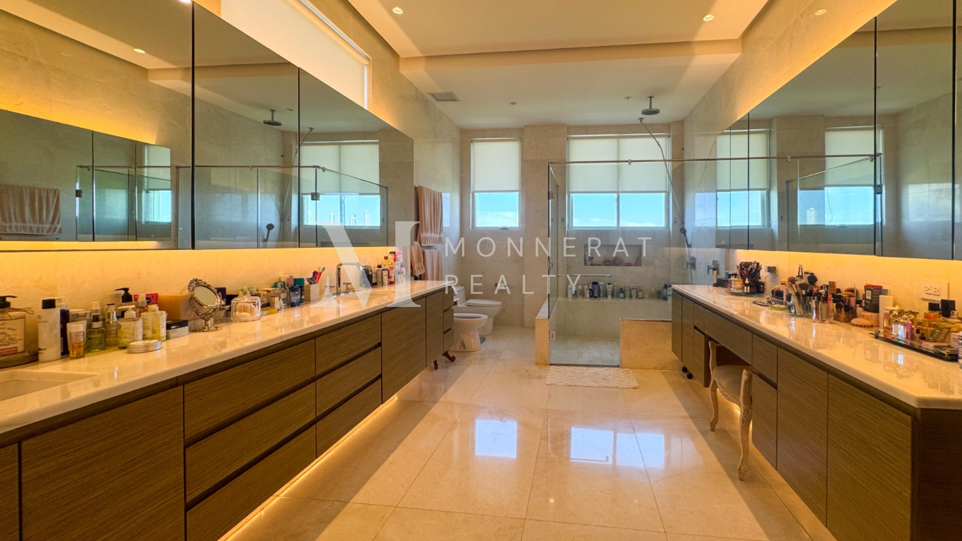 Se vende Penthouse en Lakeview Santa María
