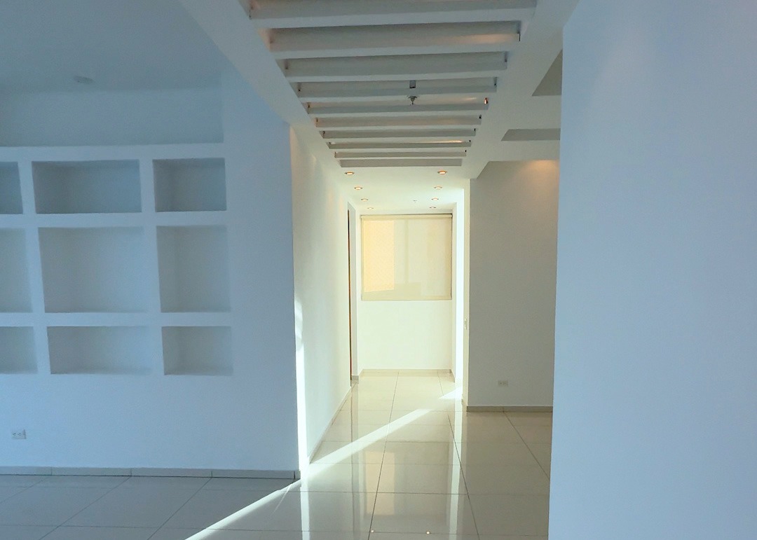 Se vende apartamento vista al mar en Costa del Este