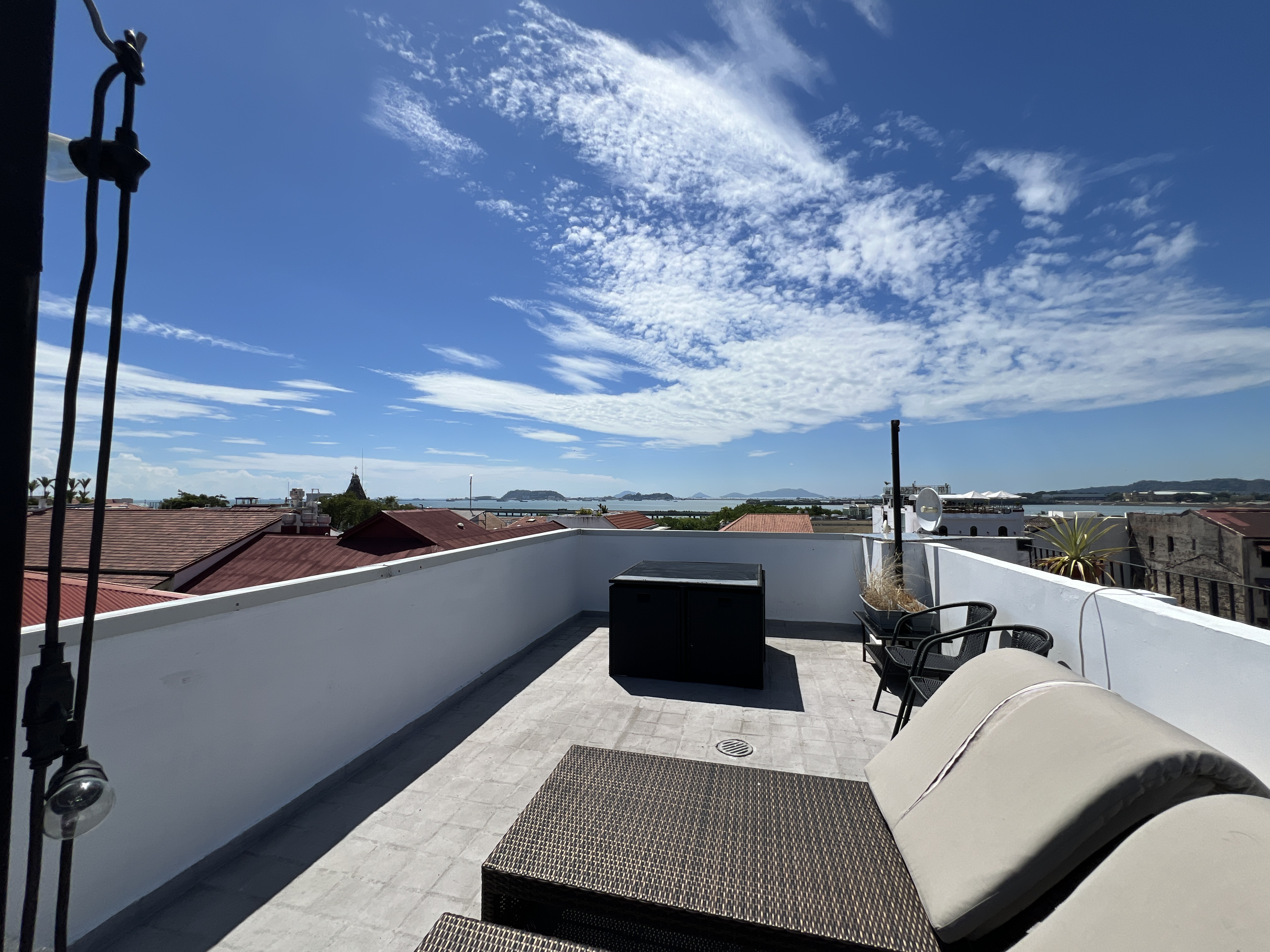 Vendemos apartamento en Casco Antiguo con rooftop vista 360