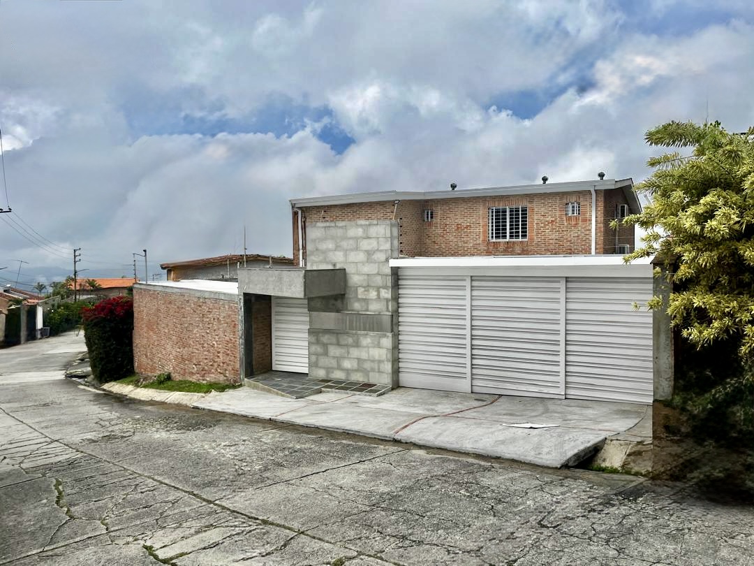 Casa en venta en Los Guayabitos, Urb. Altos de los Guayabitos, Baruta.