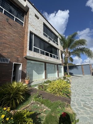 Casa en Venta, Urb. Parque El Retiro, San Antonio de los Altos.