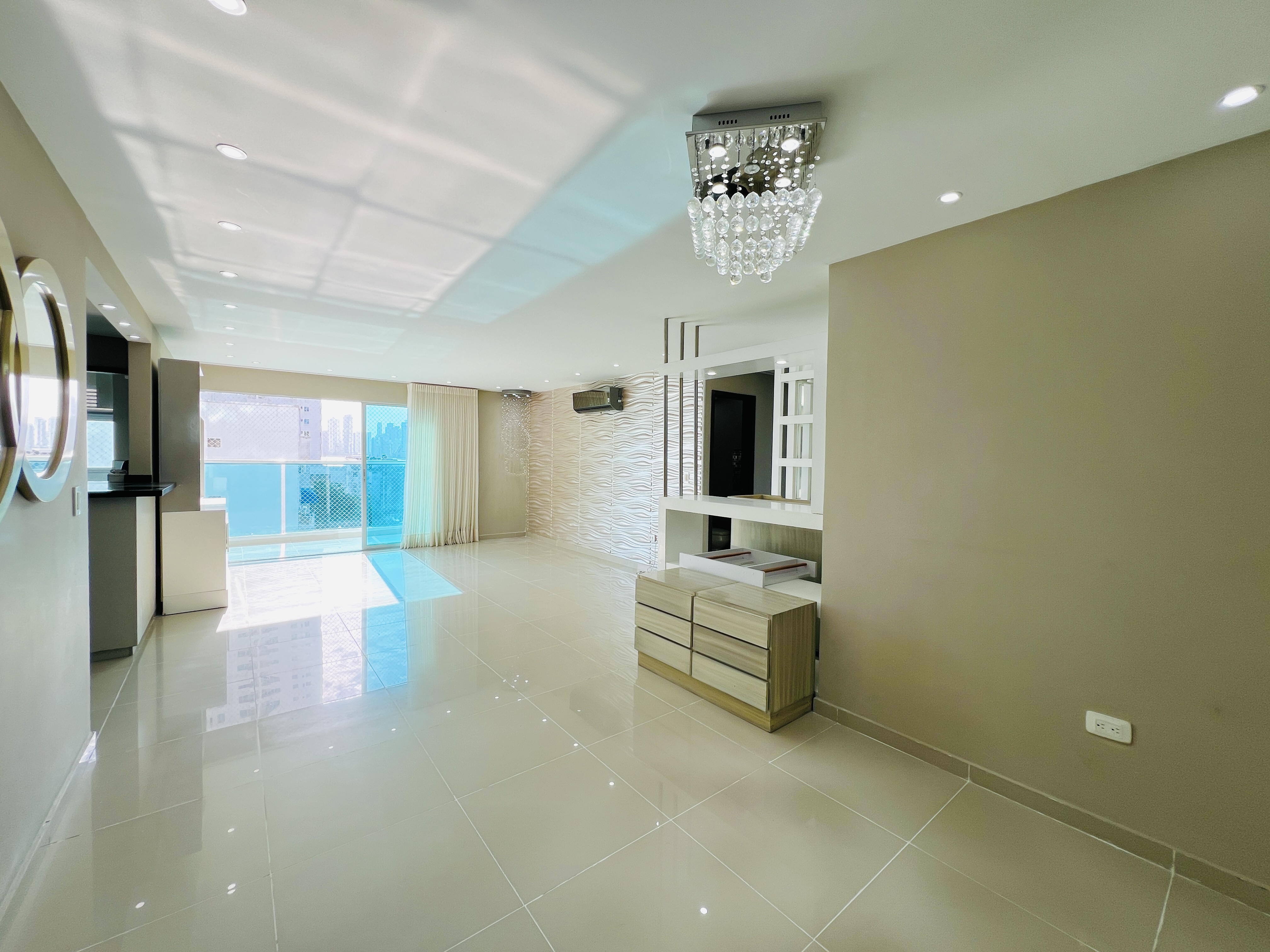 Proyecto internacional - Skyline Residences