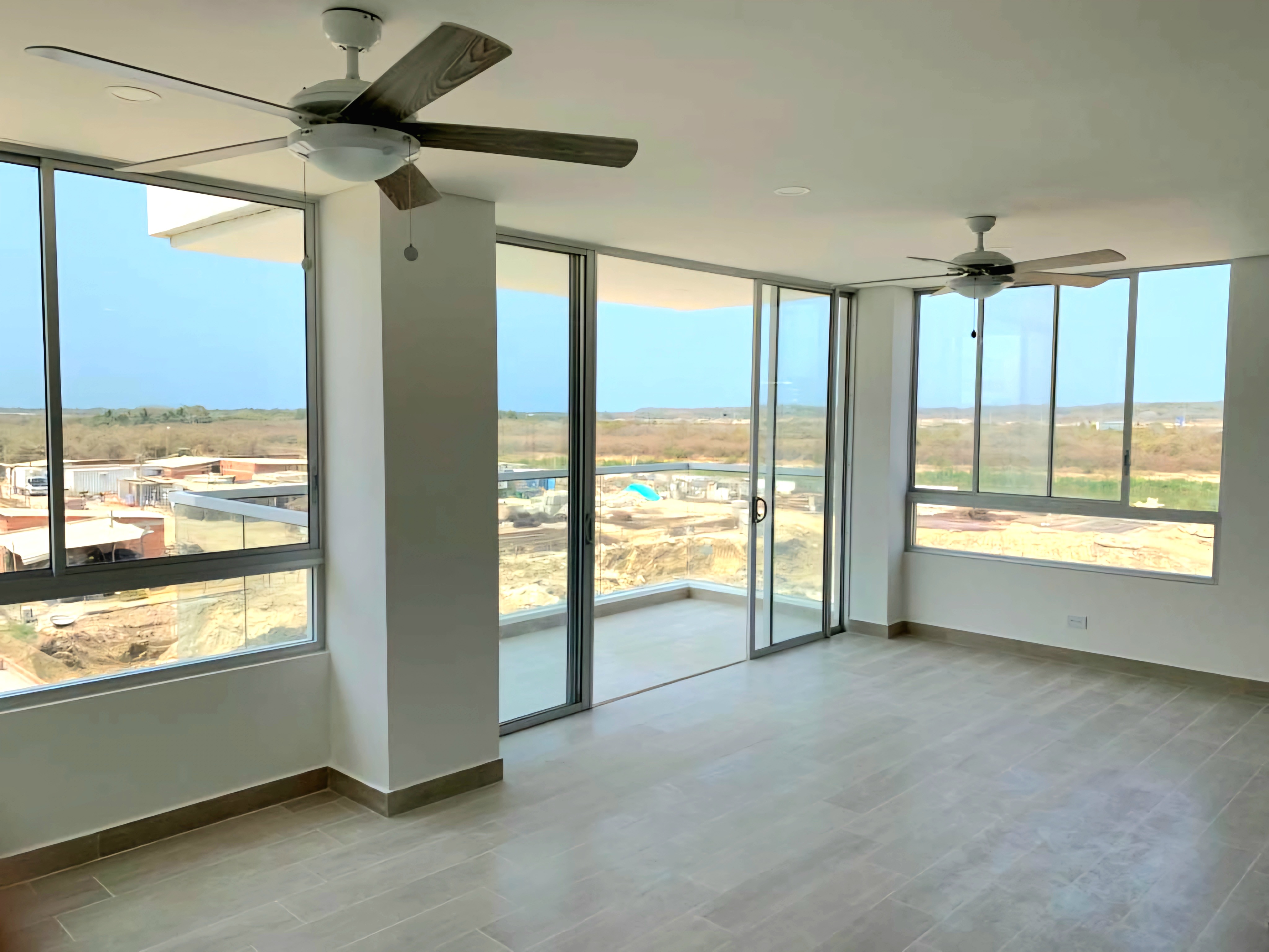 Proyecto internacional - Skyline Residences