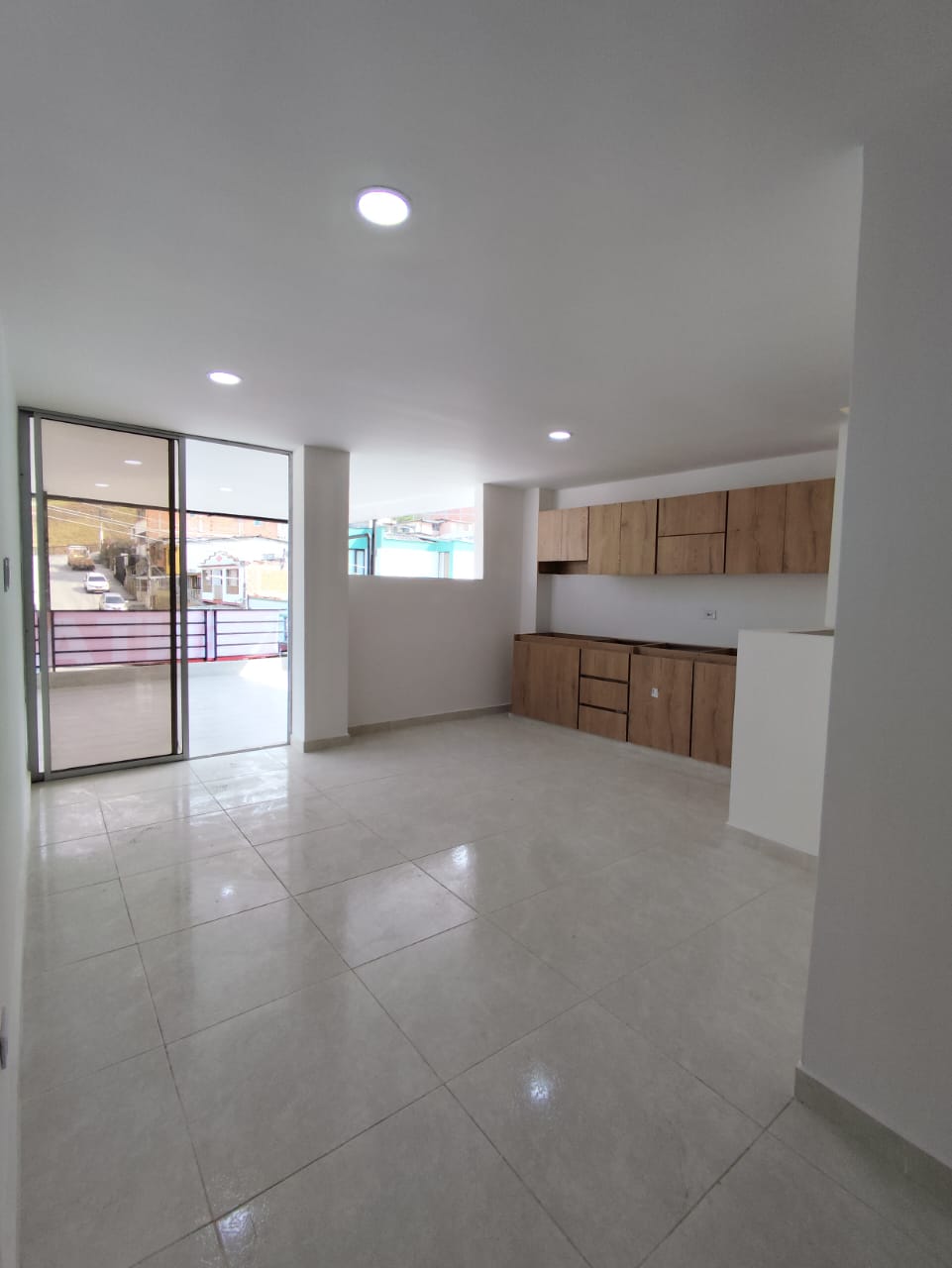 EN VENTA APARTAMENTO CON TERRAZA BARRIO FATIMA MANIZALES