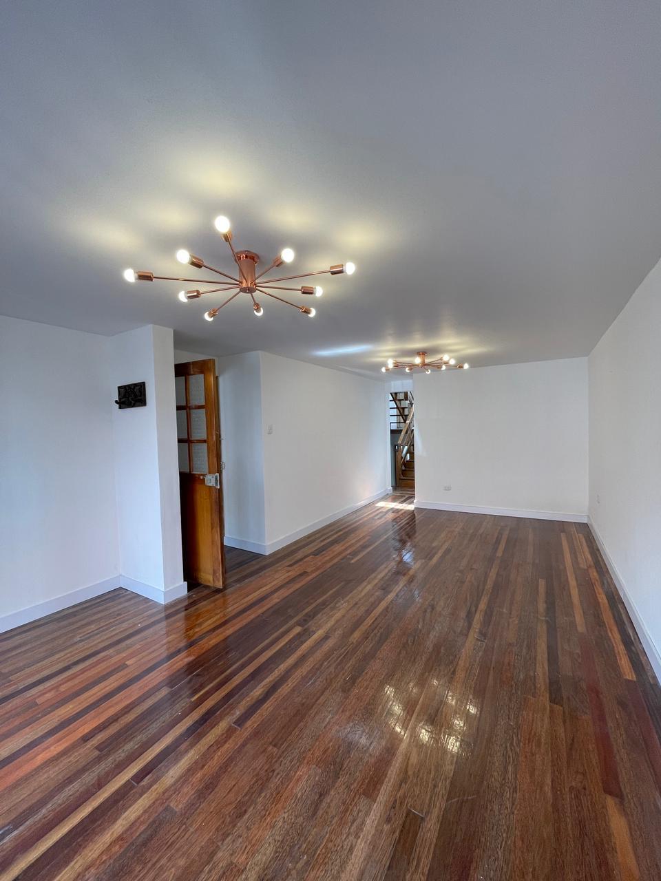 EN VENTA CASA CON RENTA BARRIO COLSEGUROS MANIZALES