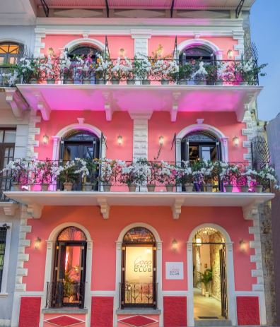 SE VENDEN OFICINAS EN CASA PÉREZ ALEMÁN, CASCO ANTIGUO en Ciudad de Panamá