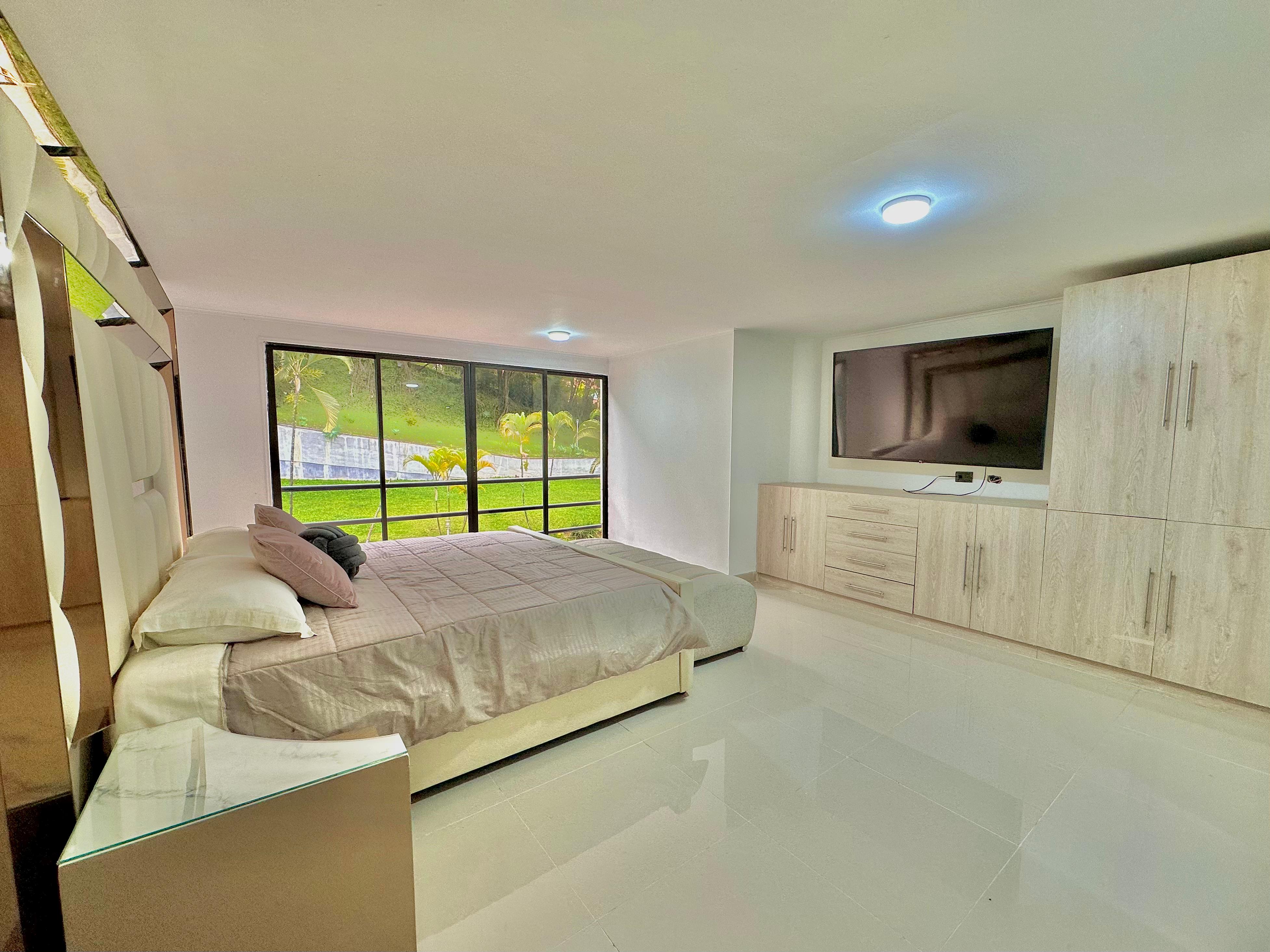 CASA EN ARRIENDO LA CALERA POBLADO MARYMOUNT
