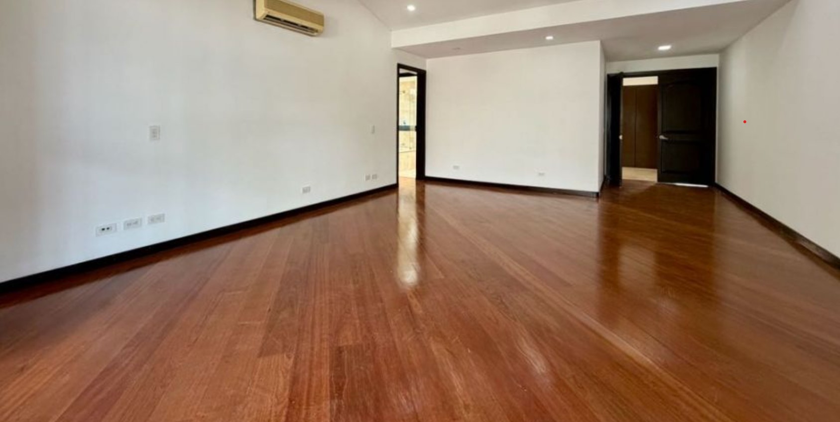 CASA CAMPESTRE EN VENTA ALTO DEL POBLADO RO