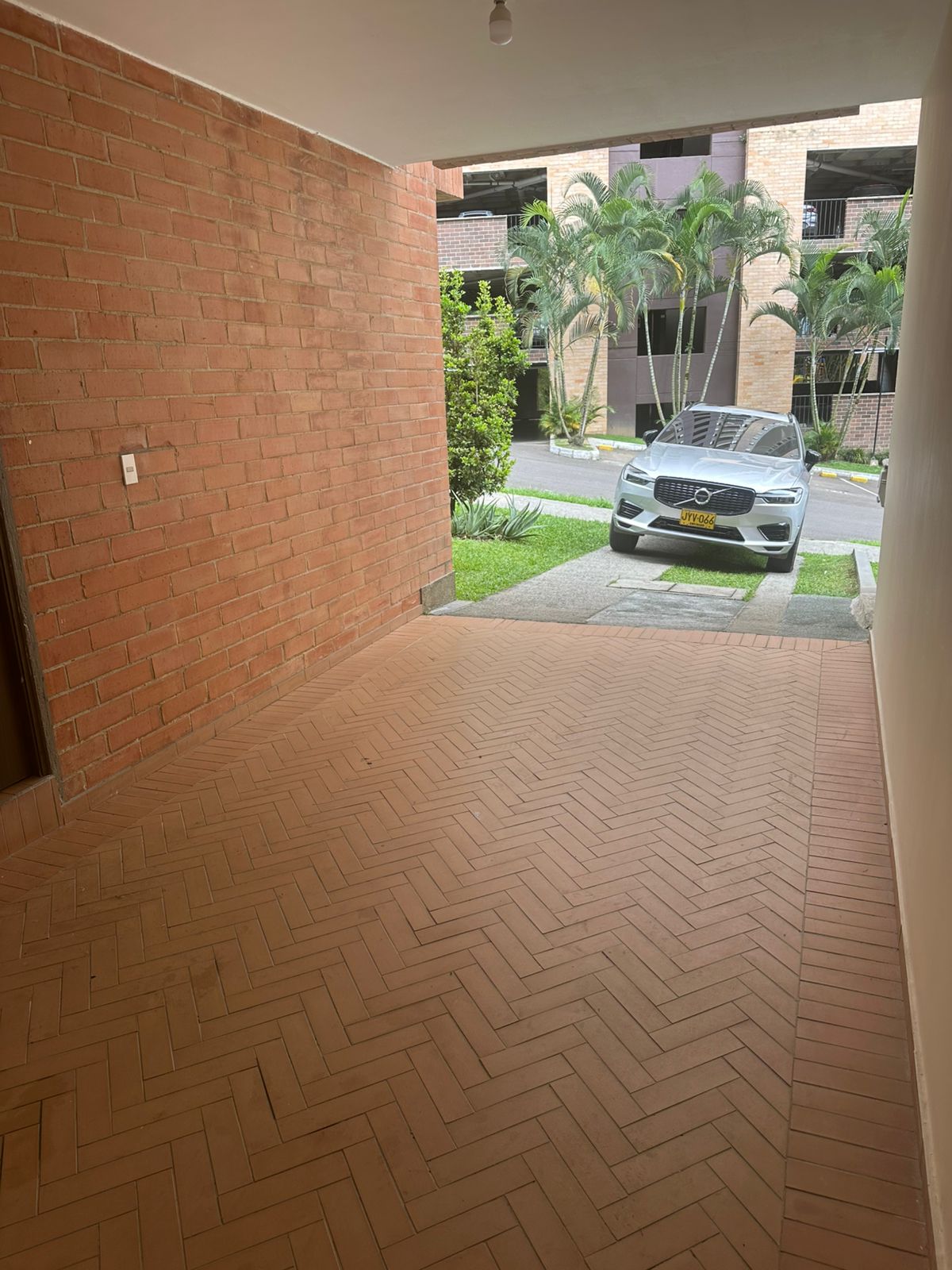 CASA EN ARRIENDO SABANETA UBICADA EN CONJUNTO RESIDENCIAL LA DOCTORA
