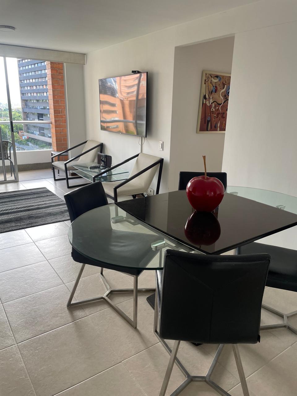 APARTAMENTO EN ARRIENDO AMOBLADO JUNTO A LA MILLA DE ORO LC
