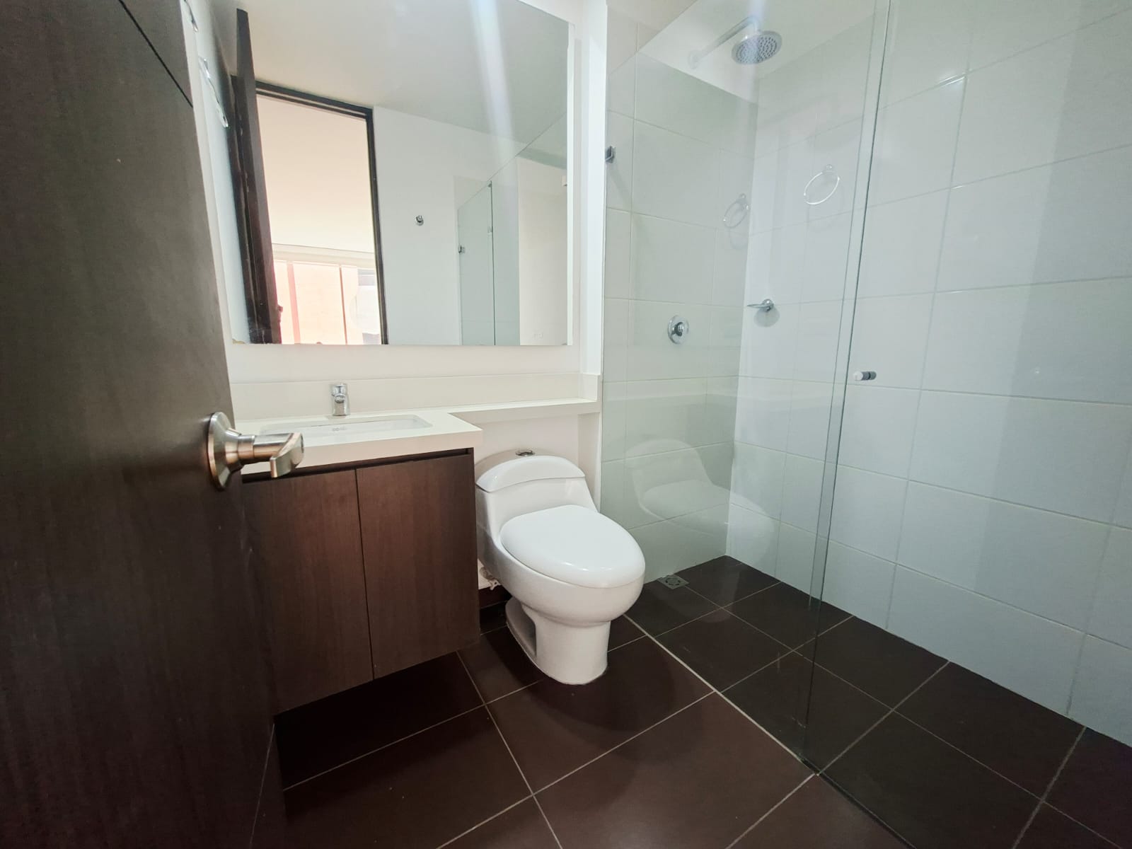 Apartamento en arriendo Poblado Palmas YB3