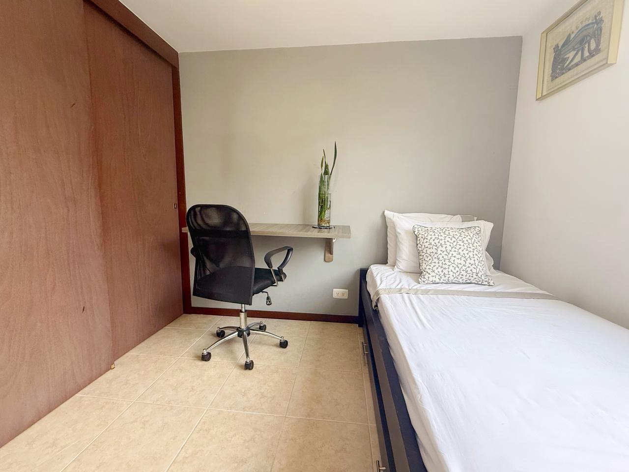 APARTAMENTO EN ARRIENDO CUMBRES FRENTE RESERVA NATURAL