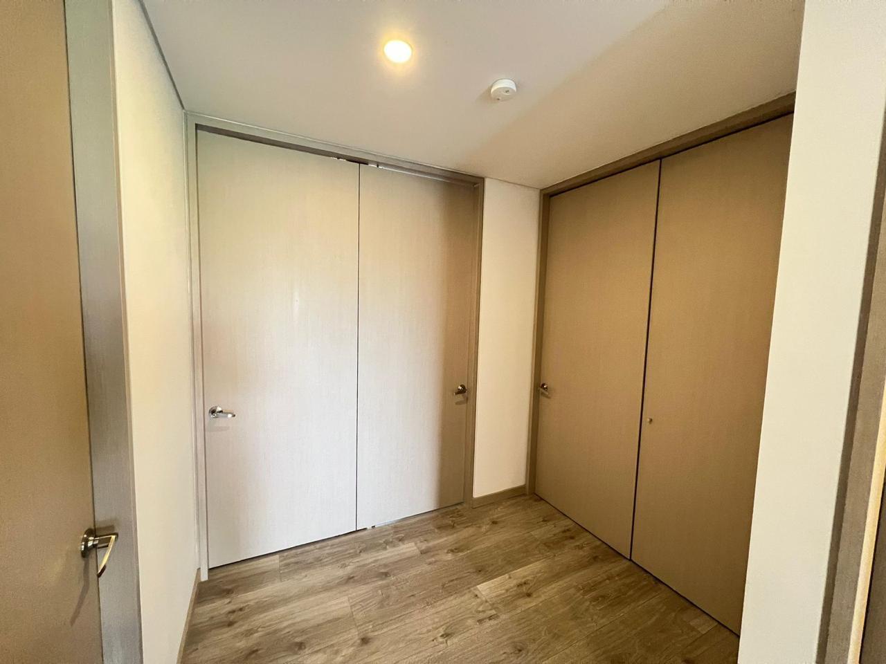 Apartamento en arriendo amoblado Poblado Hermoso LC