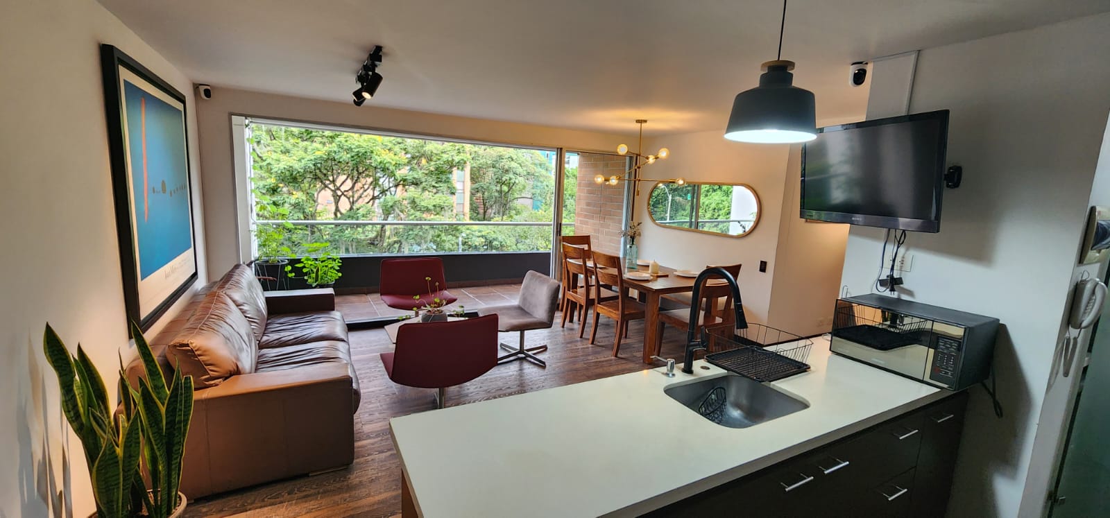 APARTAMENTO EN ARRIENDO AMOBLADO POBLADO SRLC