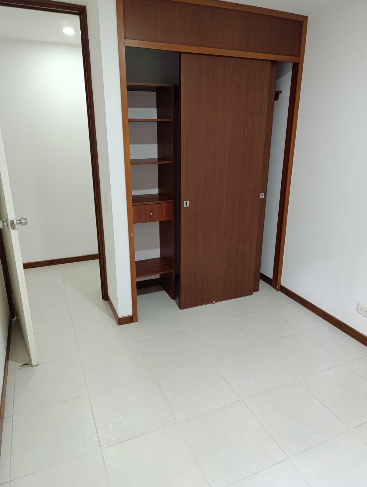 Apartamento en arriendo y venta Colinas Envigado