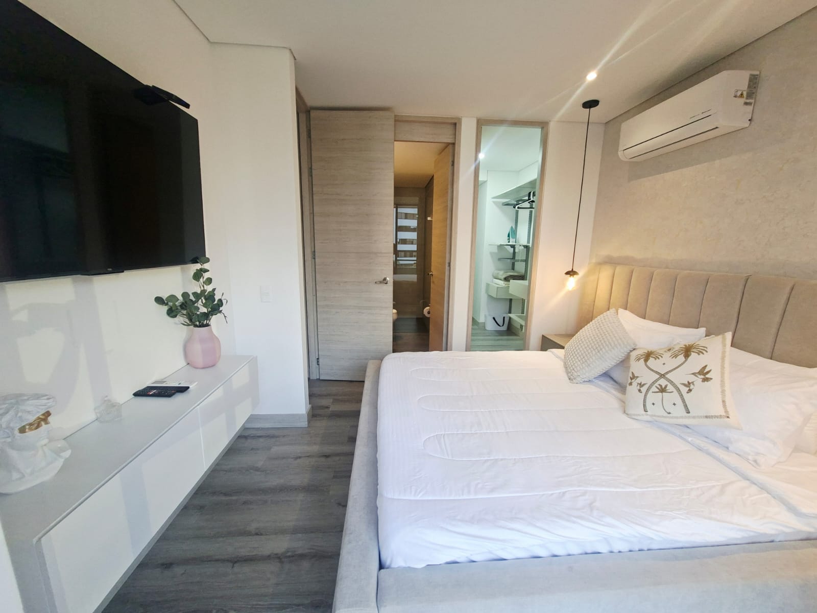 Apartamento en arriendo amoblado Poblado cerca a los Balsos GRBYLN 4