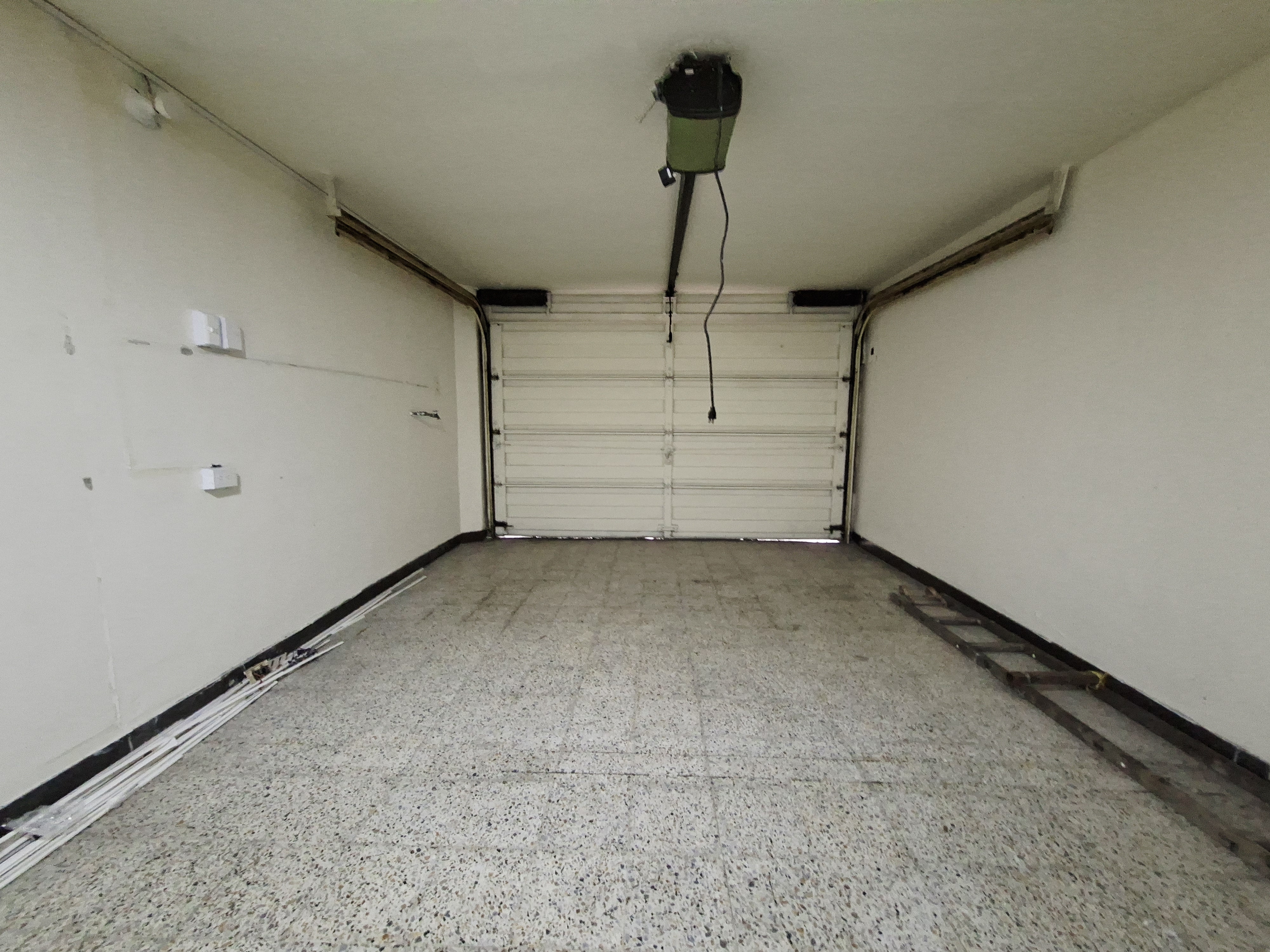 CASA EN ARRIENDO LAURELES, CERCA A LA AV BOLIVARIANA Y PARQUE DE BÉLEN