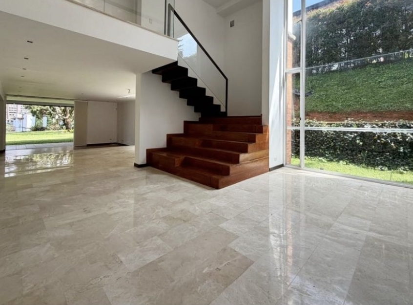 CASA CAMPESTRE EN VENTA ALTO DEL POBLADO RO