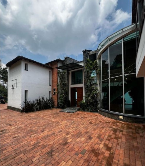 CASA EN ARRIENDO POBLADO LAS PALMAS  LUJO Y CONFORT MA