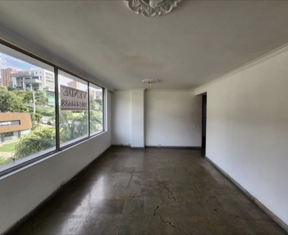 APARTAMENTO EN VENTA POBLADO TRANSVERSAL INFERIOR CP