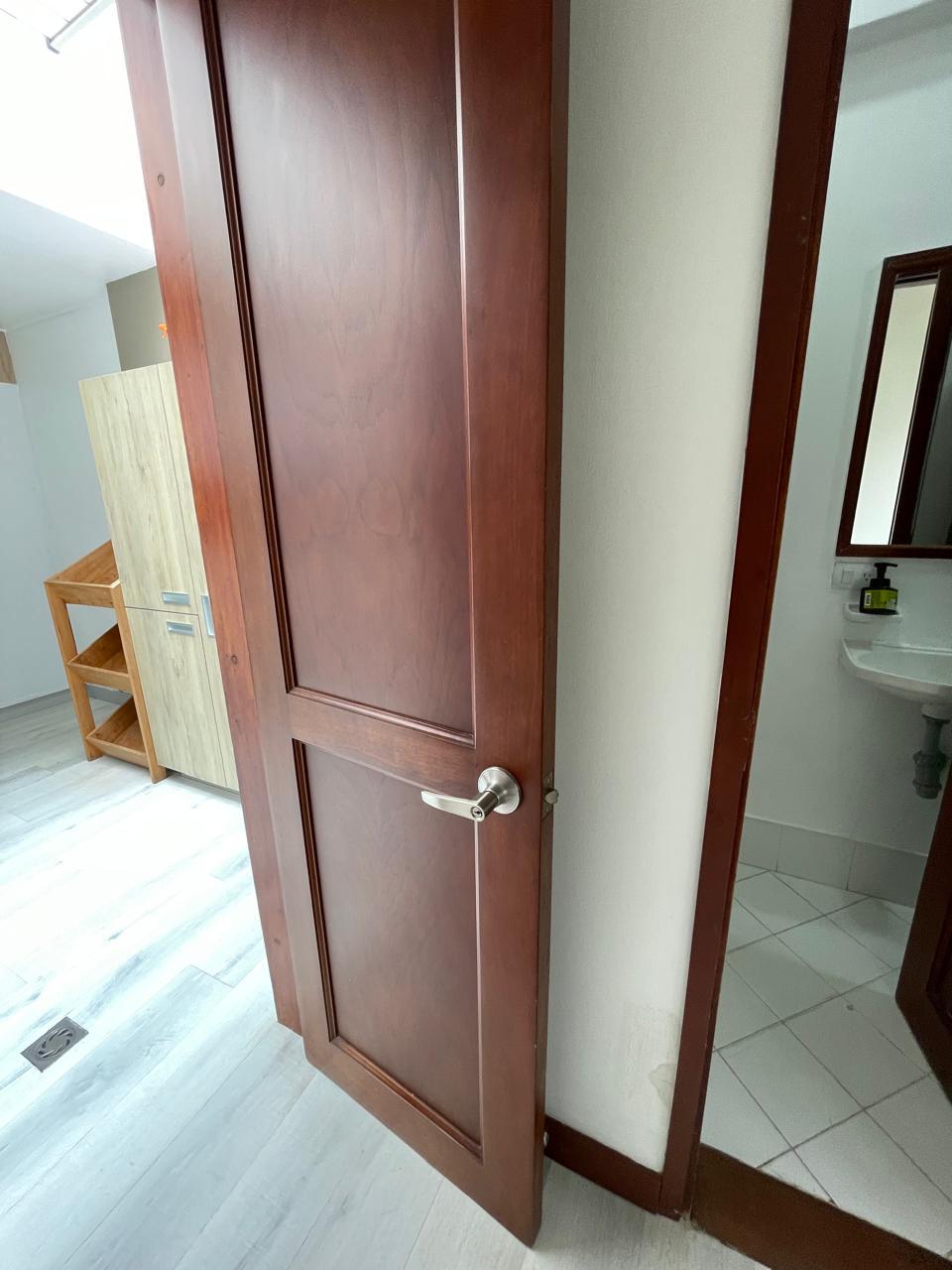 Casa en venta Envigado Loma de las Brujas  Alto Valor CC