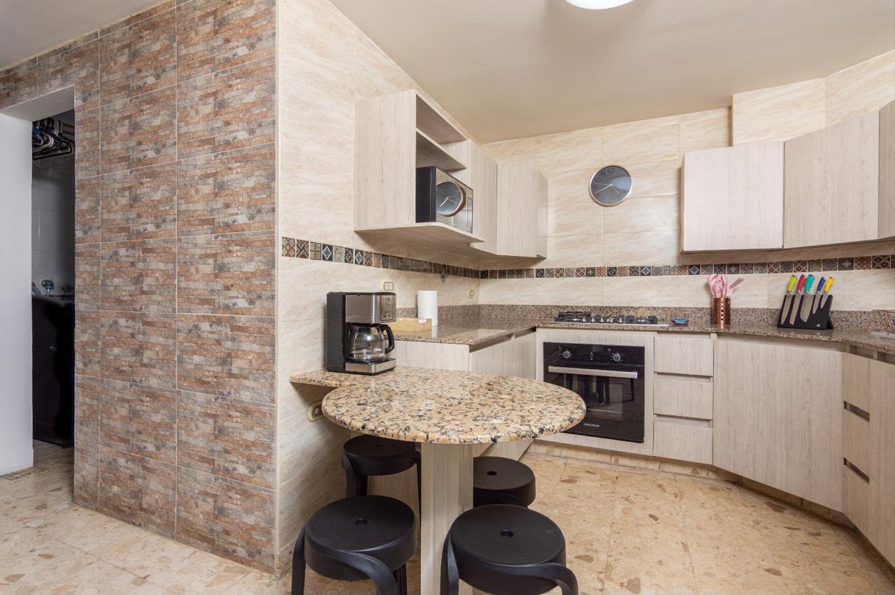 Casa en arriendo amoblado Milla de Oro LC