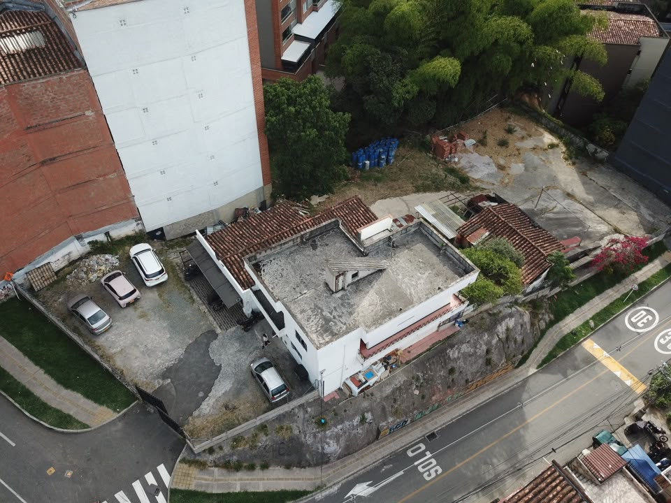 VENTA LOTE EN SABANETA - LICENCIA DE CONSTRUCCION VIGENTE