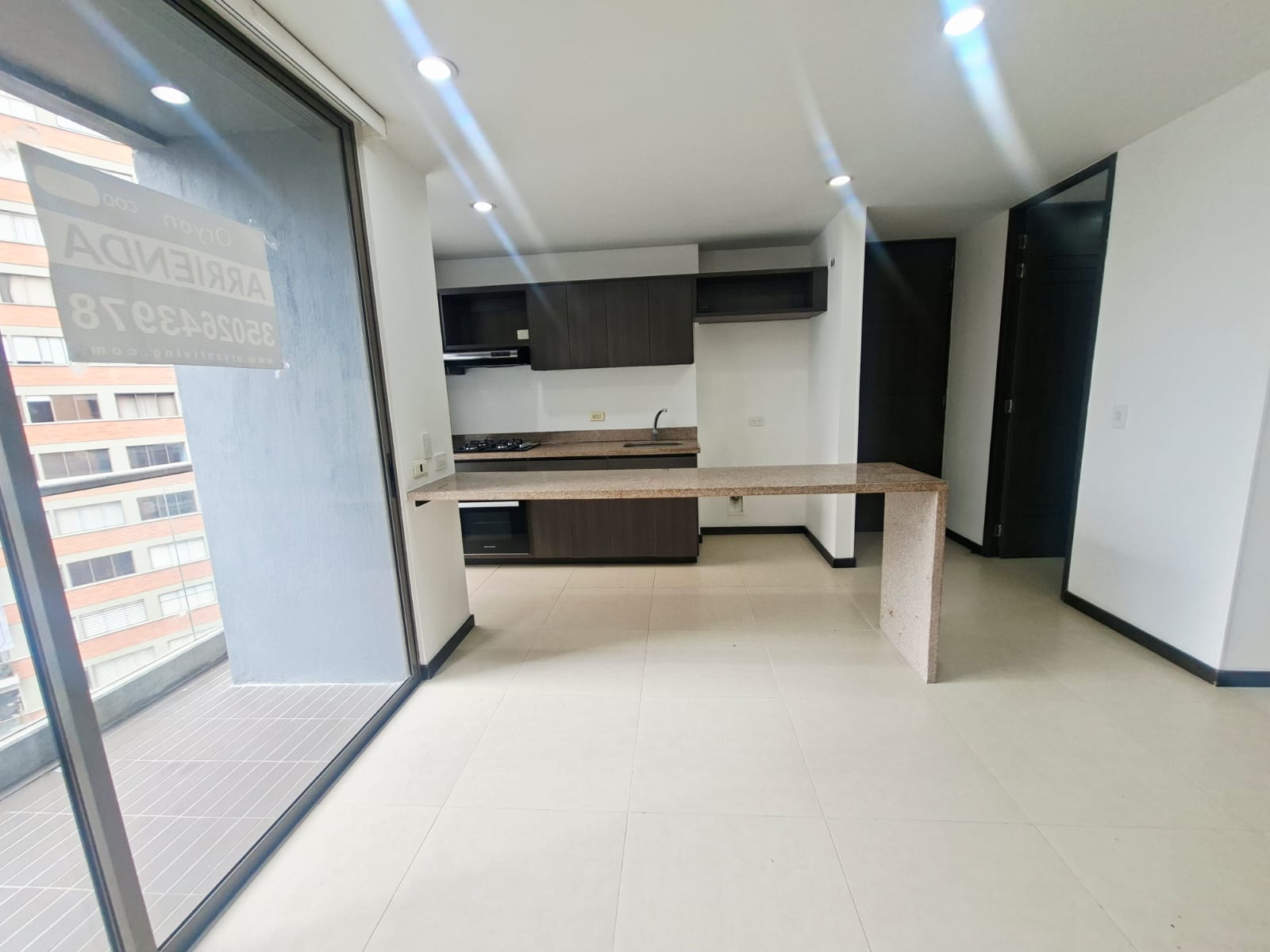 Apartamento en arriendo Poblado Palmas YB10
