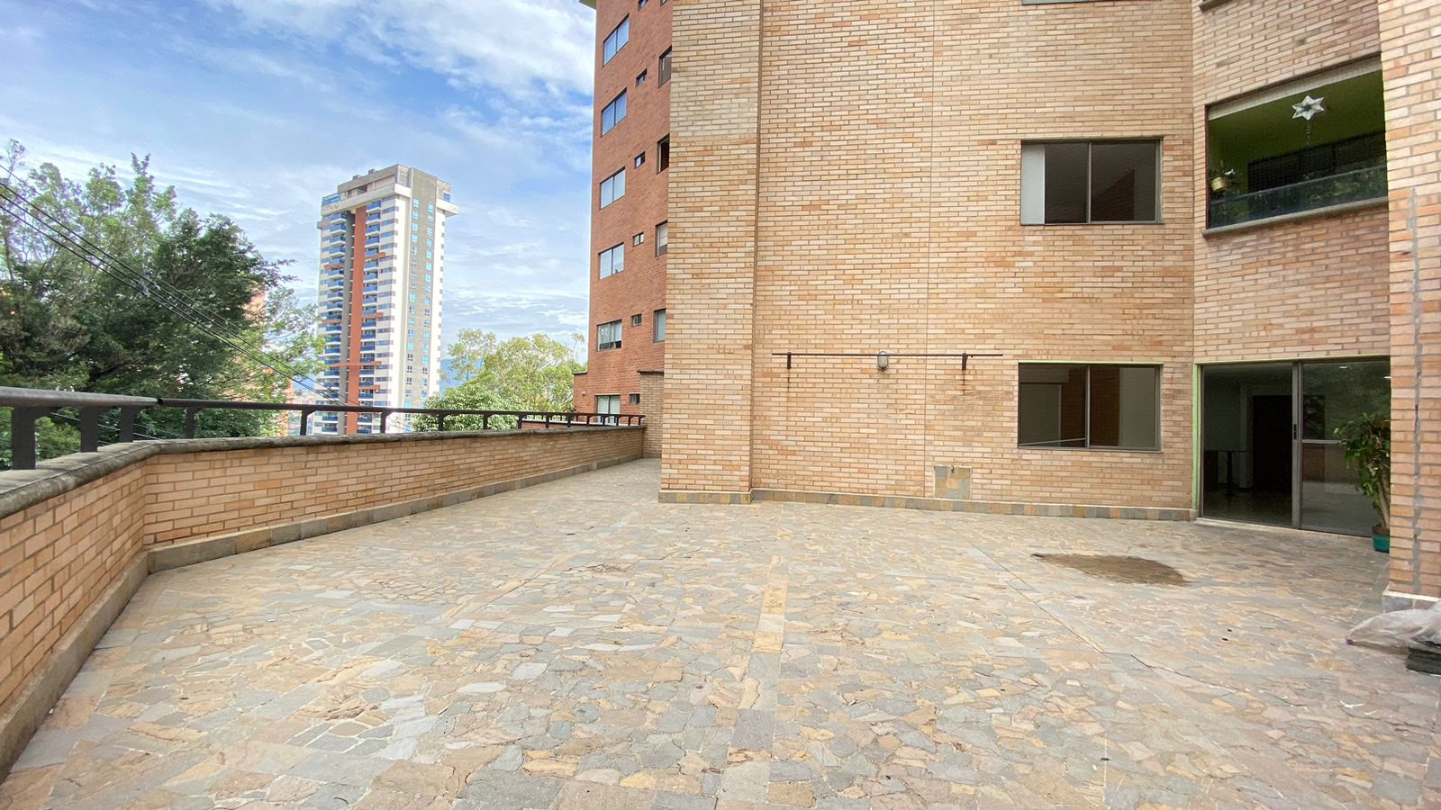 Apartamento en venta Sabaneta sector Aves Marías SM