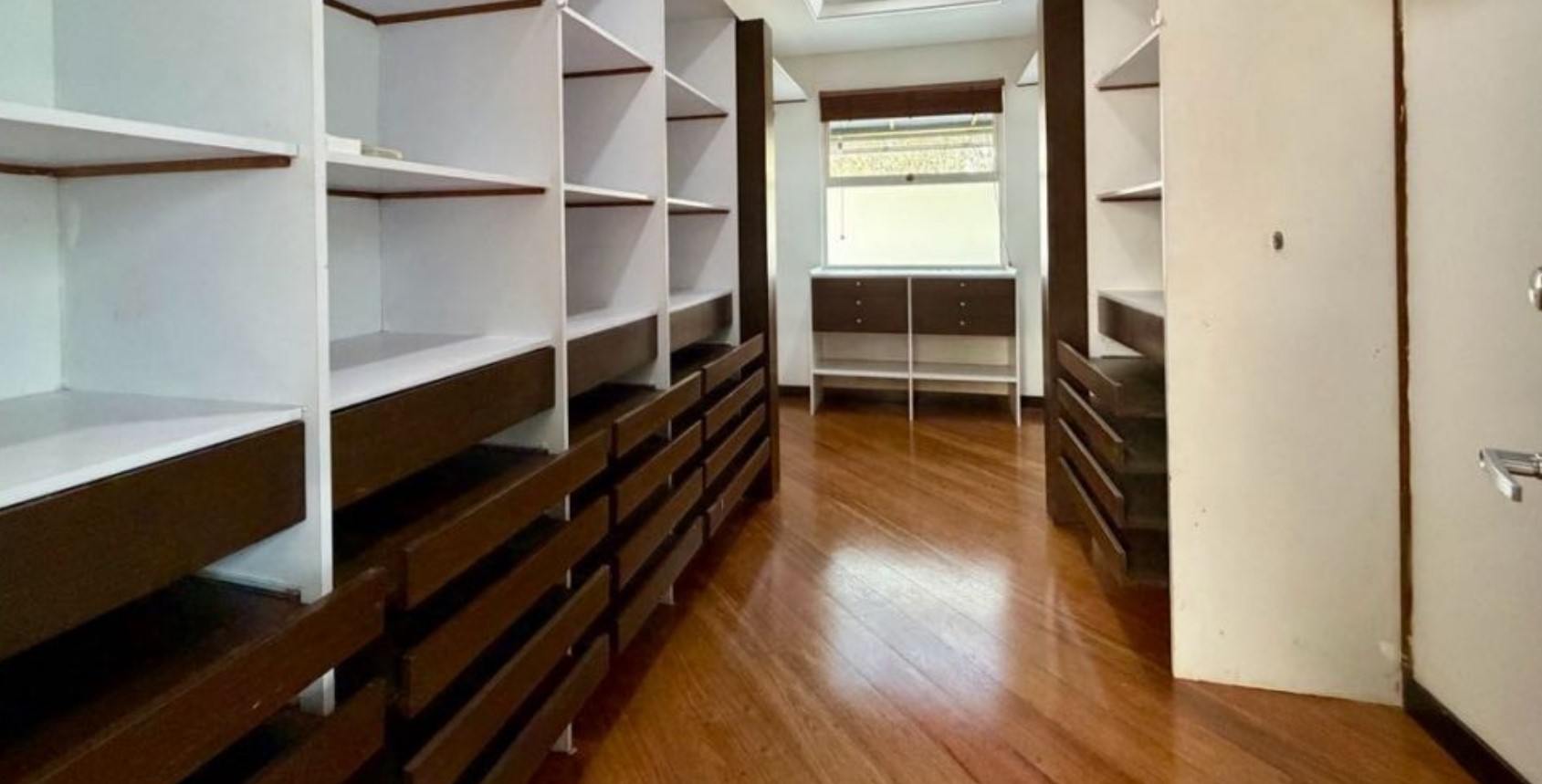 CASA CAMPESTRE EN VENTA ALTO DEL POBLADO RO