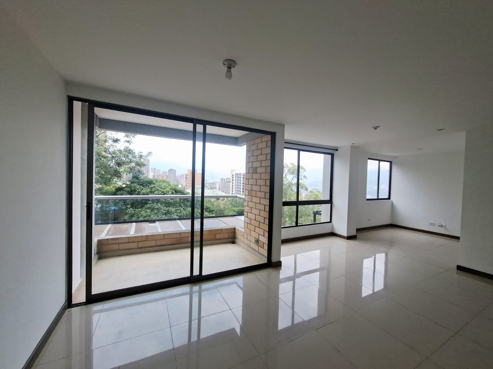 Apartamento en arriendo Alto del Poblado ITCV