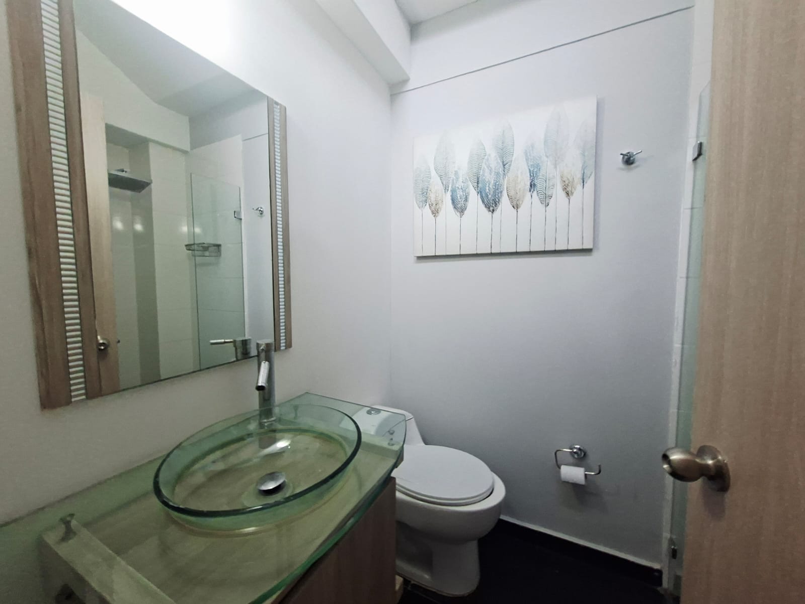 CASA EN ARRIENDO ENVIGADO LA SEBASTIANA DOS NIVELES