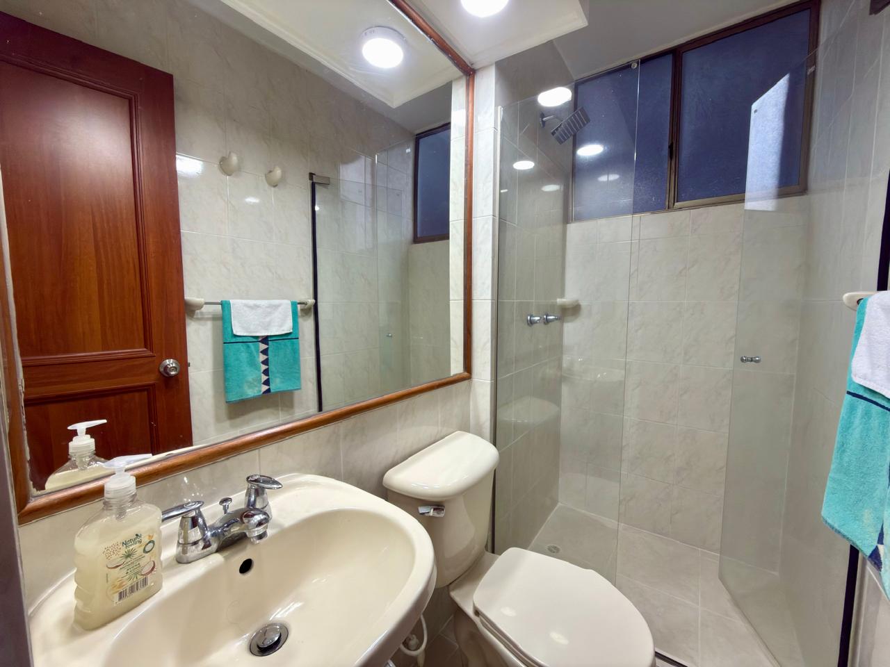 Apartamento en arriendo amoblado Poblado cc Santa Fé 11