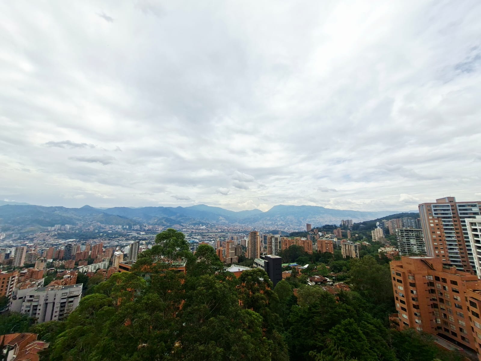 APARTAMENTO EN VENTA LA CALERA POBLADO P17