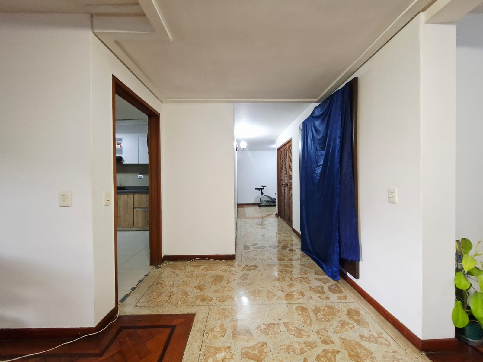 Apartamento para la venta en los Parra cerca a la Intermedia