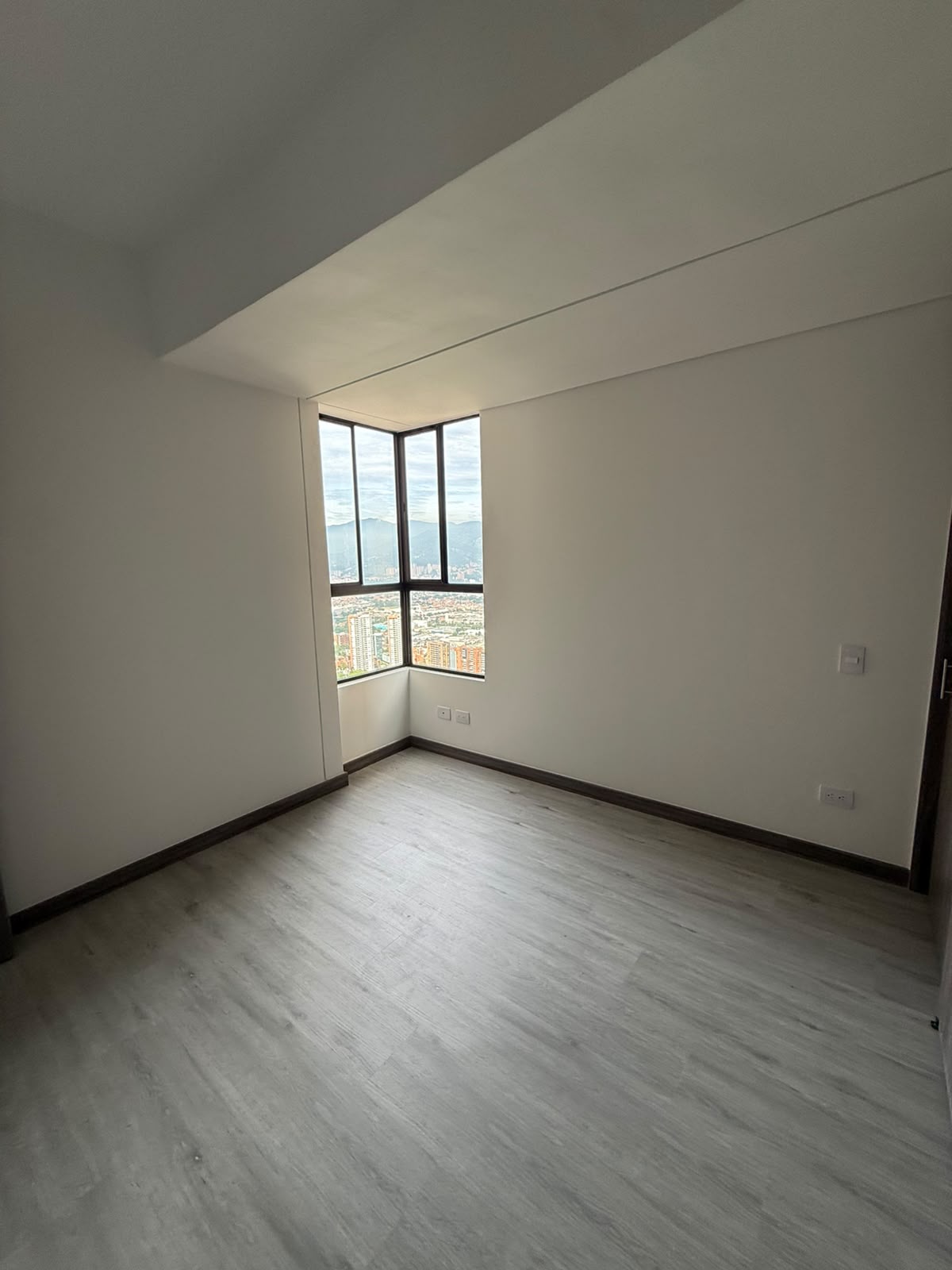 Apartamento en arriendo las Palmas para estrenar PC13