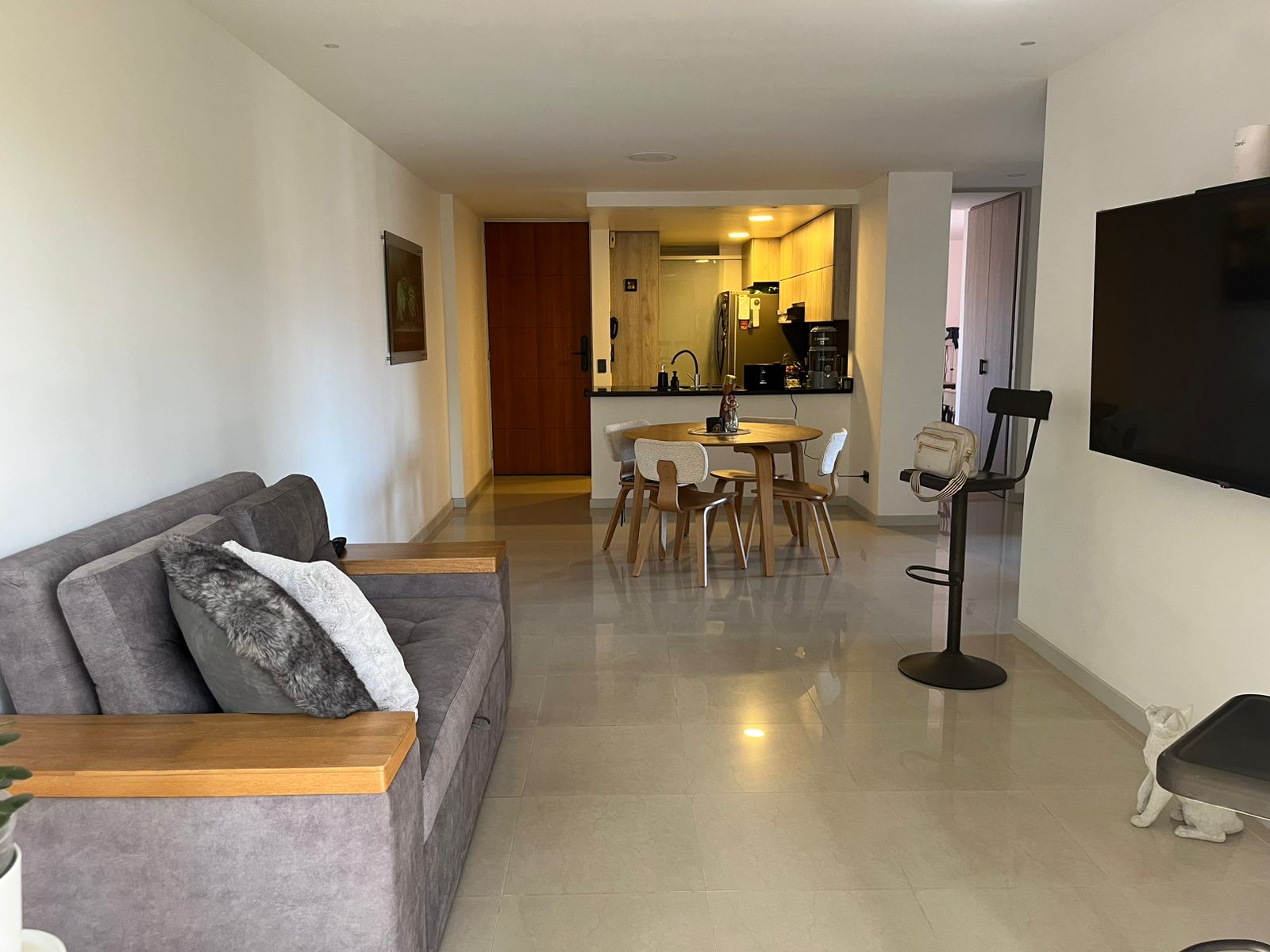 Apartamento para la venta en el Poblado LC