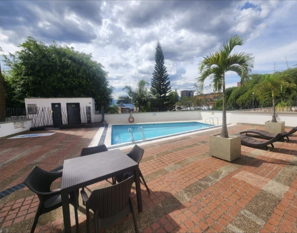 APARTAMENTO EN VENTA POBLADO TRANSVERSAL INFERIOR CP