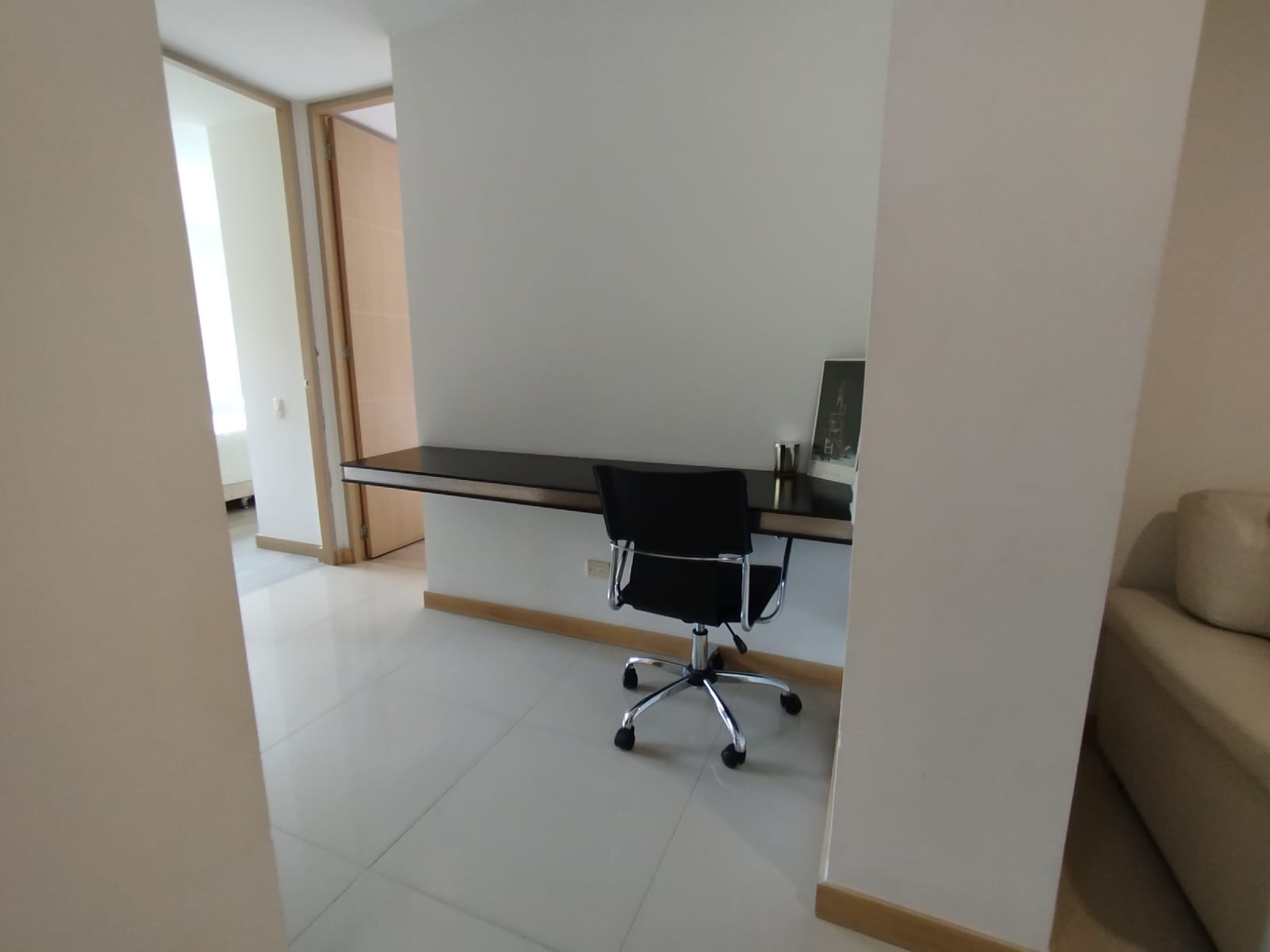 Apartamento en arriendo amoblado Envigado cerca a Terracina