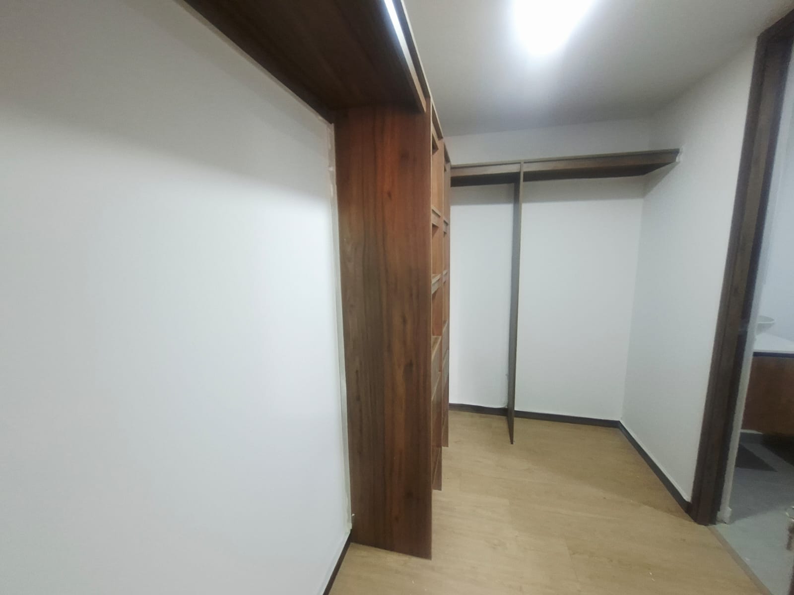 Apartamento a la venta Loma del Indio PL8