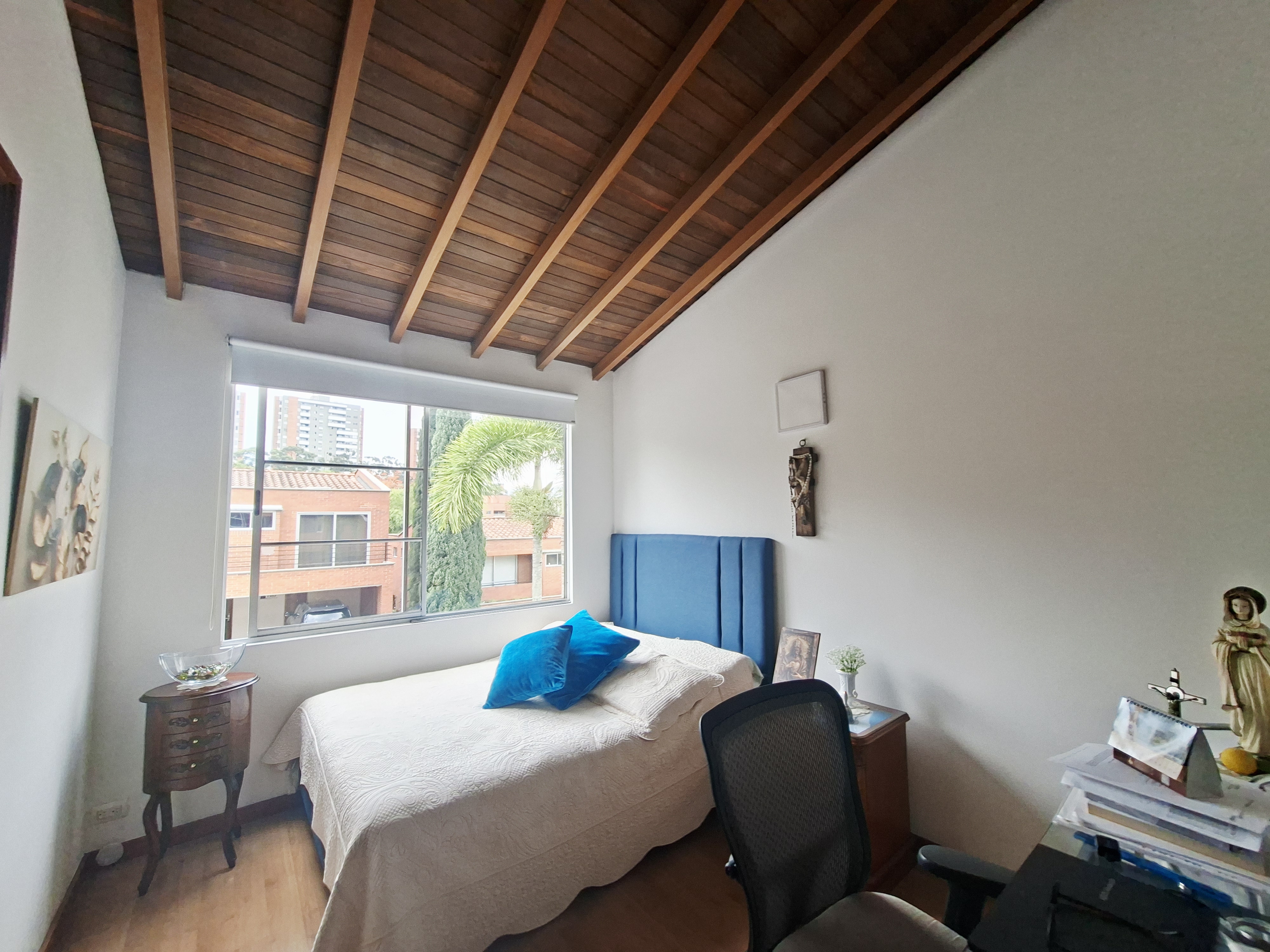 CASA EN VENTA SECTOR BENEDICTINOS