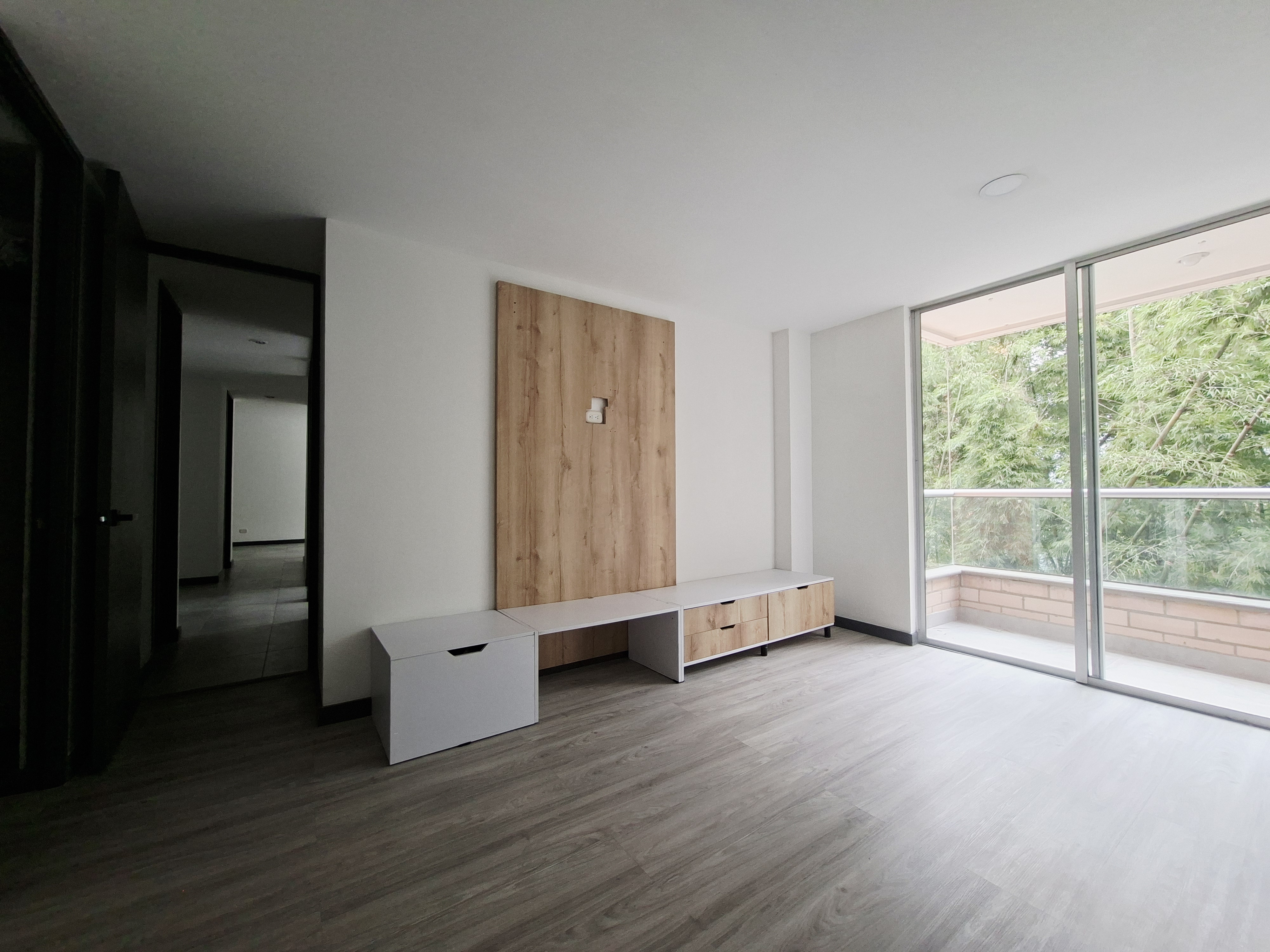 VENTA DE APARTAMENTO EN LA INTERMEDIA ENVIGADO ALTA VALORIZACIÓN