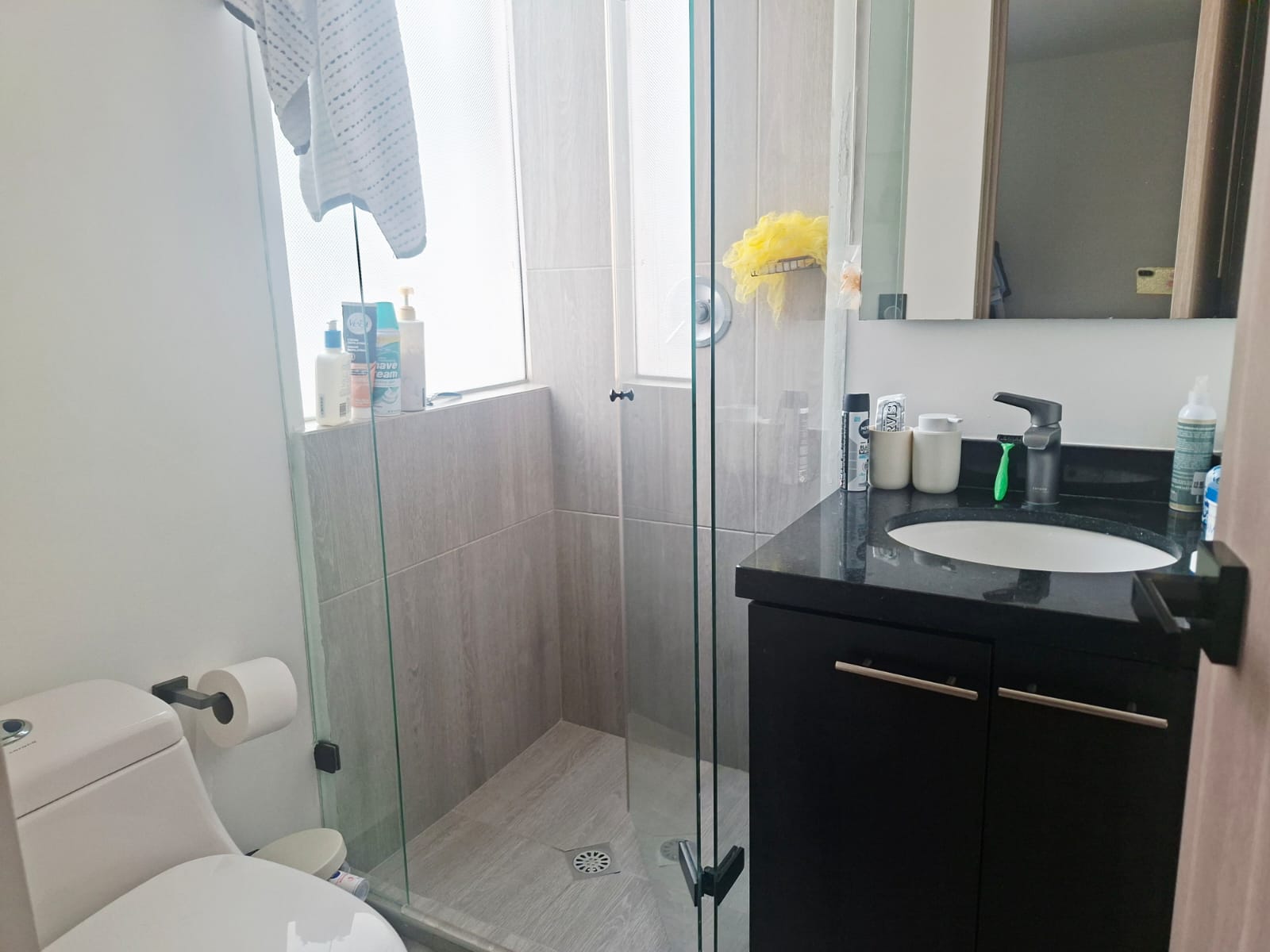APARTAMENTO PARA LA VENTA EN POBLADO,  CERCA A PALMAS Y CASTROPOL